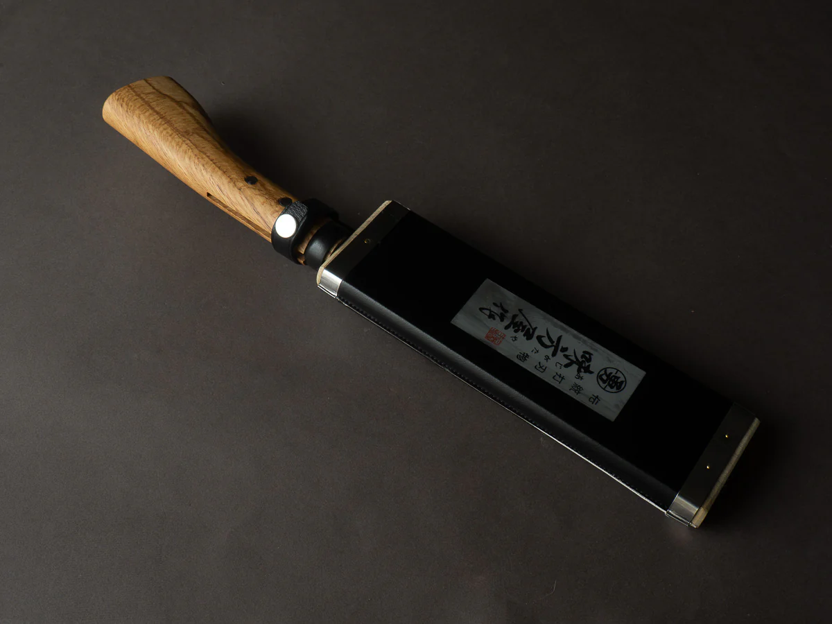 Ajikataya - Kengata Single Bevel Hatchet - White #2 - Kurouchi - 180mm - Oak Handle - Image 3