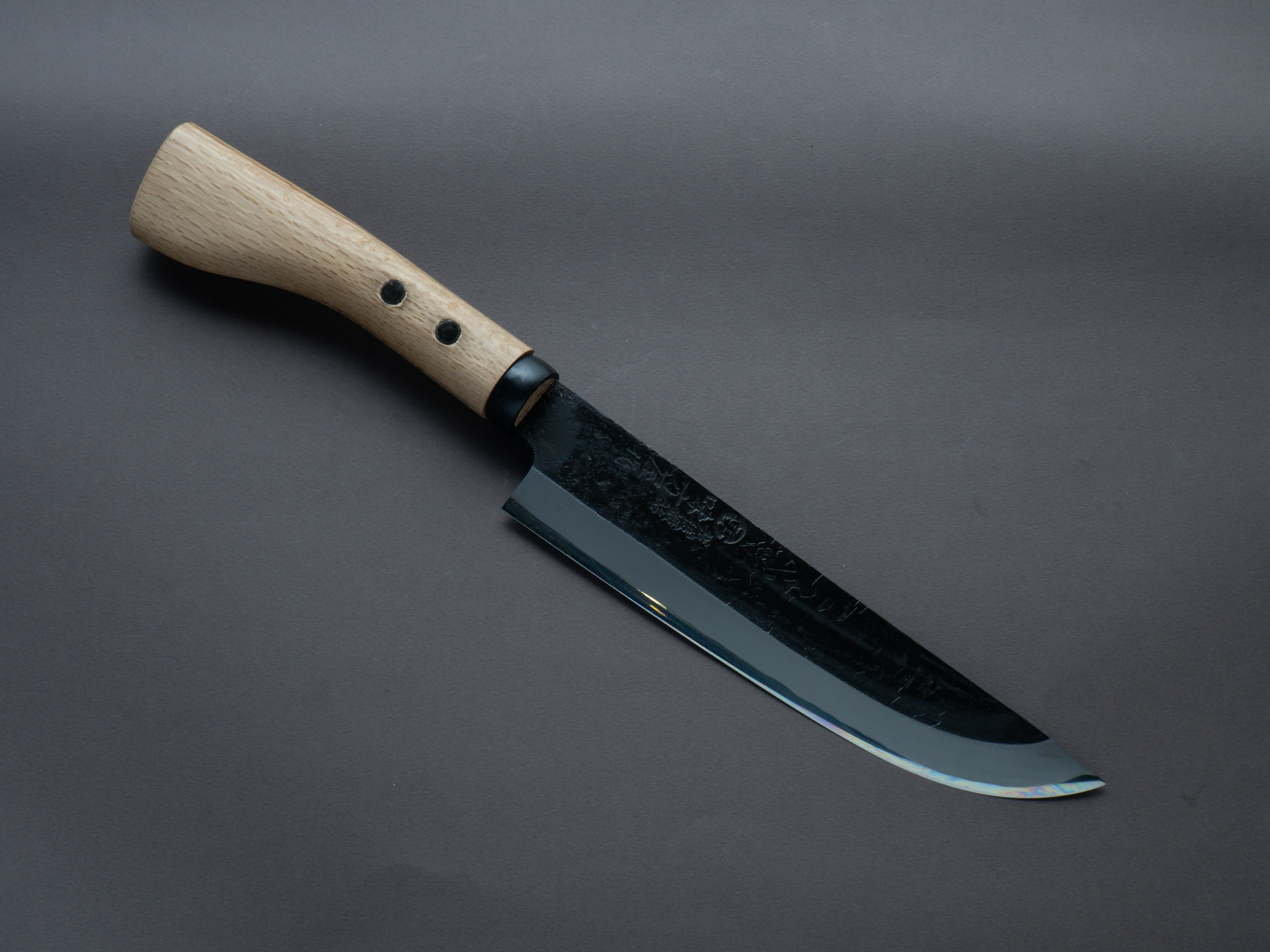 Ajikataya - Kengata Single Bevel Hatchet - Kurouchi - White #2 - 210mm - Oak Handle - Belt Sheath - Image 2