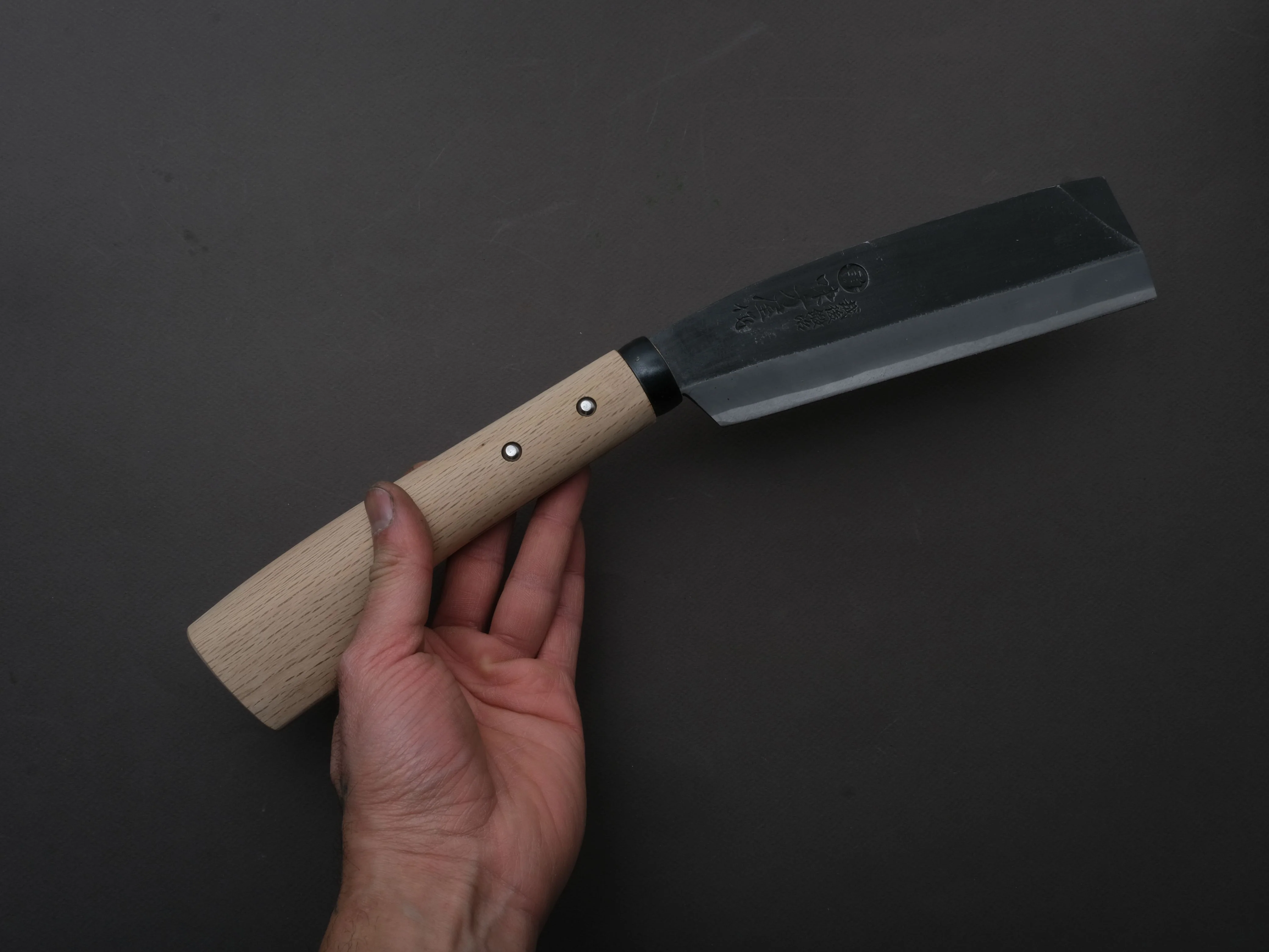 Ajikataya - Single Bevel - 165mm Old Style Hatchet - Ho Wood Handle - Image 3