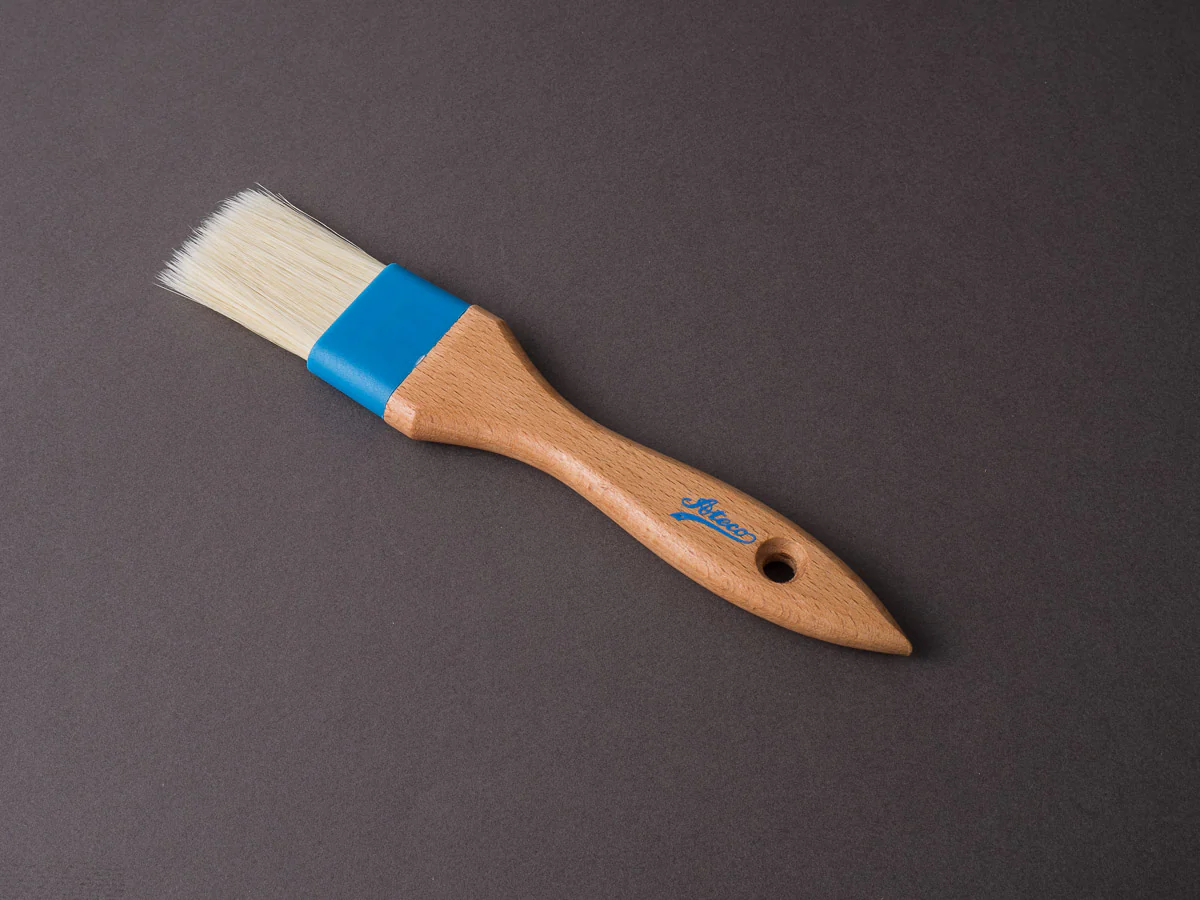Ateco - Pastry Brush - Wood Handle - 1.5"