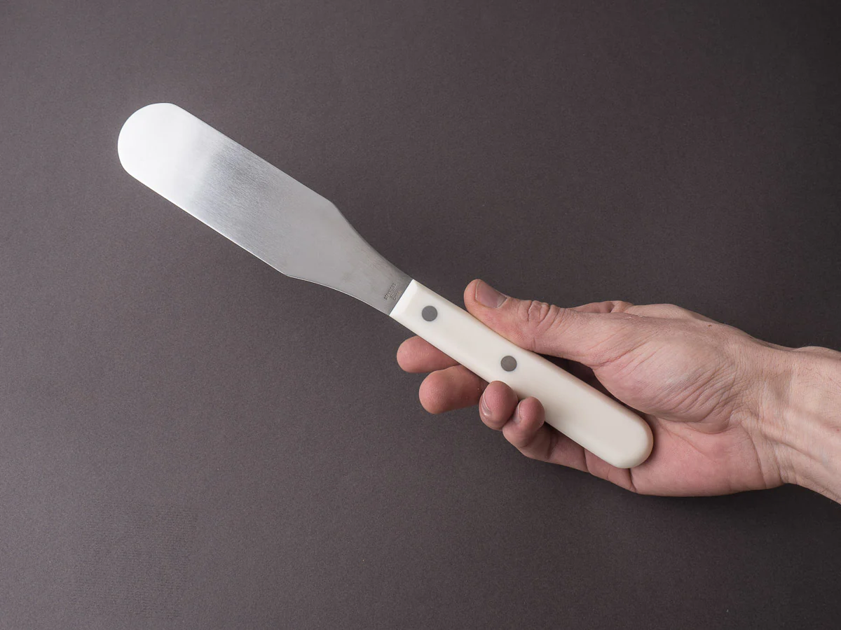 Ateco - Pastry Spatula - Straight 6" - Rounded Tip - White Handle - Image 3