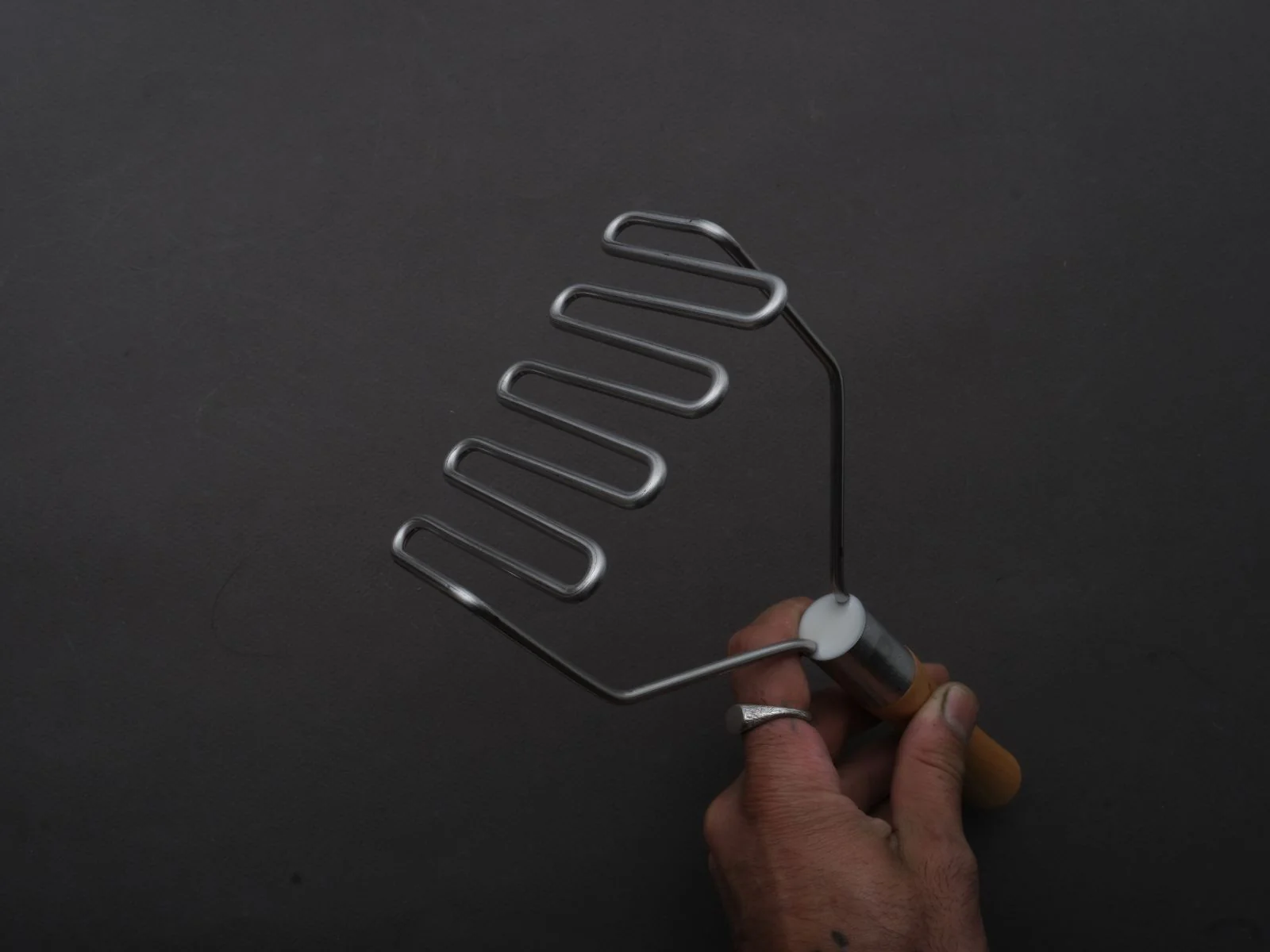 Best Manufacturers - Potato Masher - 10" - Wood Handle - Image 3