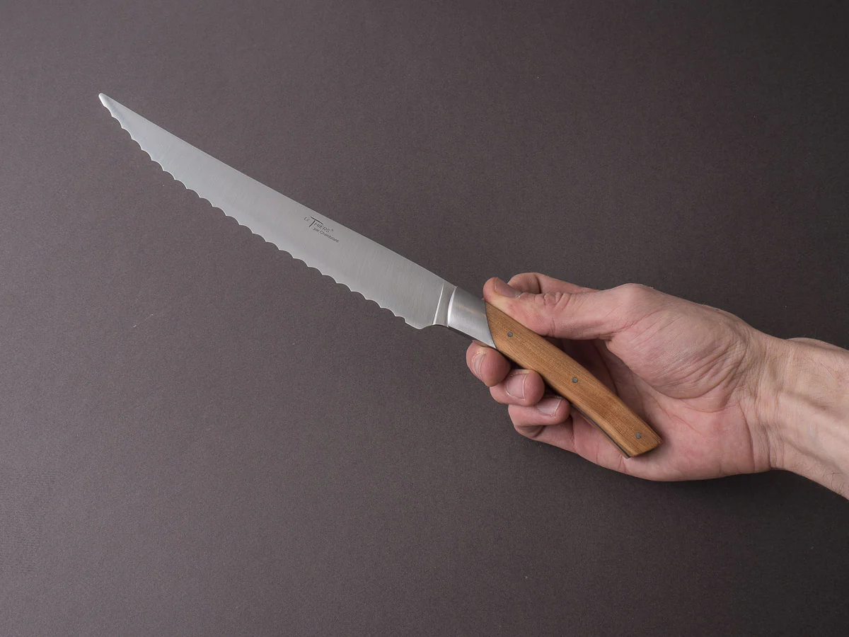 Coutellerie Chambriard - Le Thiers - Grand Gourmet - 8" Bread Knife - Juniper Handle - Image 9