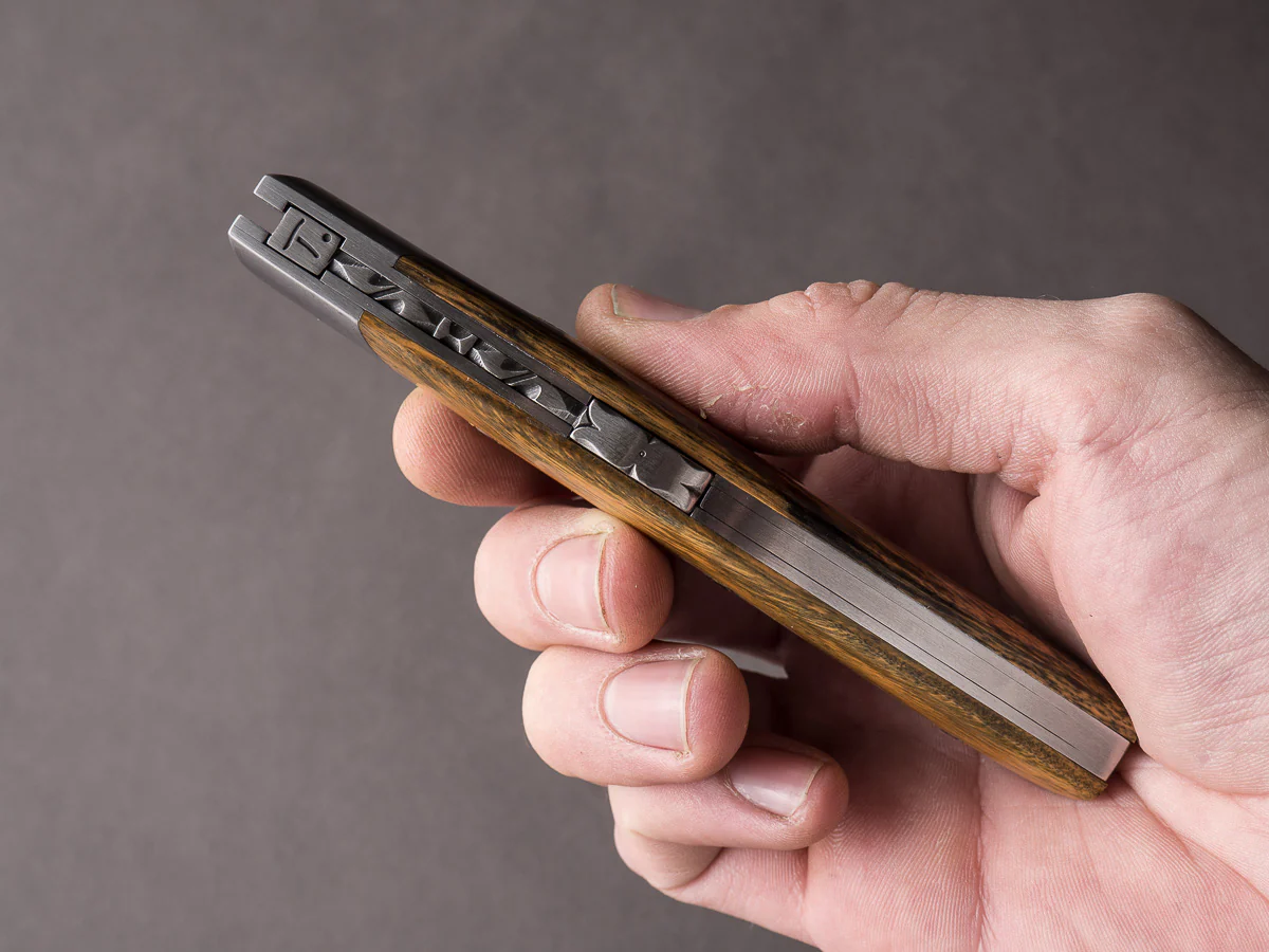 Coutellerie Chambriard - Le Thiers "Trappeur" - Folding Knife - Palo Santo Handle - Button Lock - Image 5