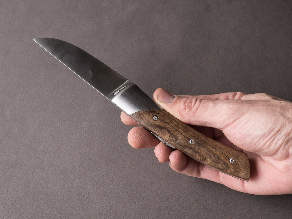 Coutellerie Chambriard - Le Thiers "Trappeur" - Folding Knife - Walnut Handle - Button Lock - Image 6