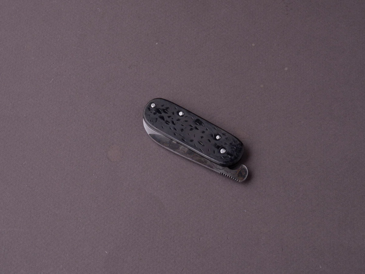 Coutellerie Maria - Folding Knife - BabyDog - XC75 - Brut de Forge - 40mm - Patinated Handle - Image 3