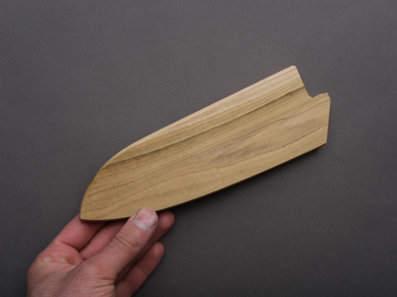 Edro Saya - Poplar - 165mm - Santoku - 4.5mm - Image 3
