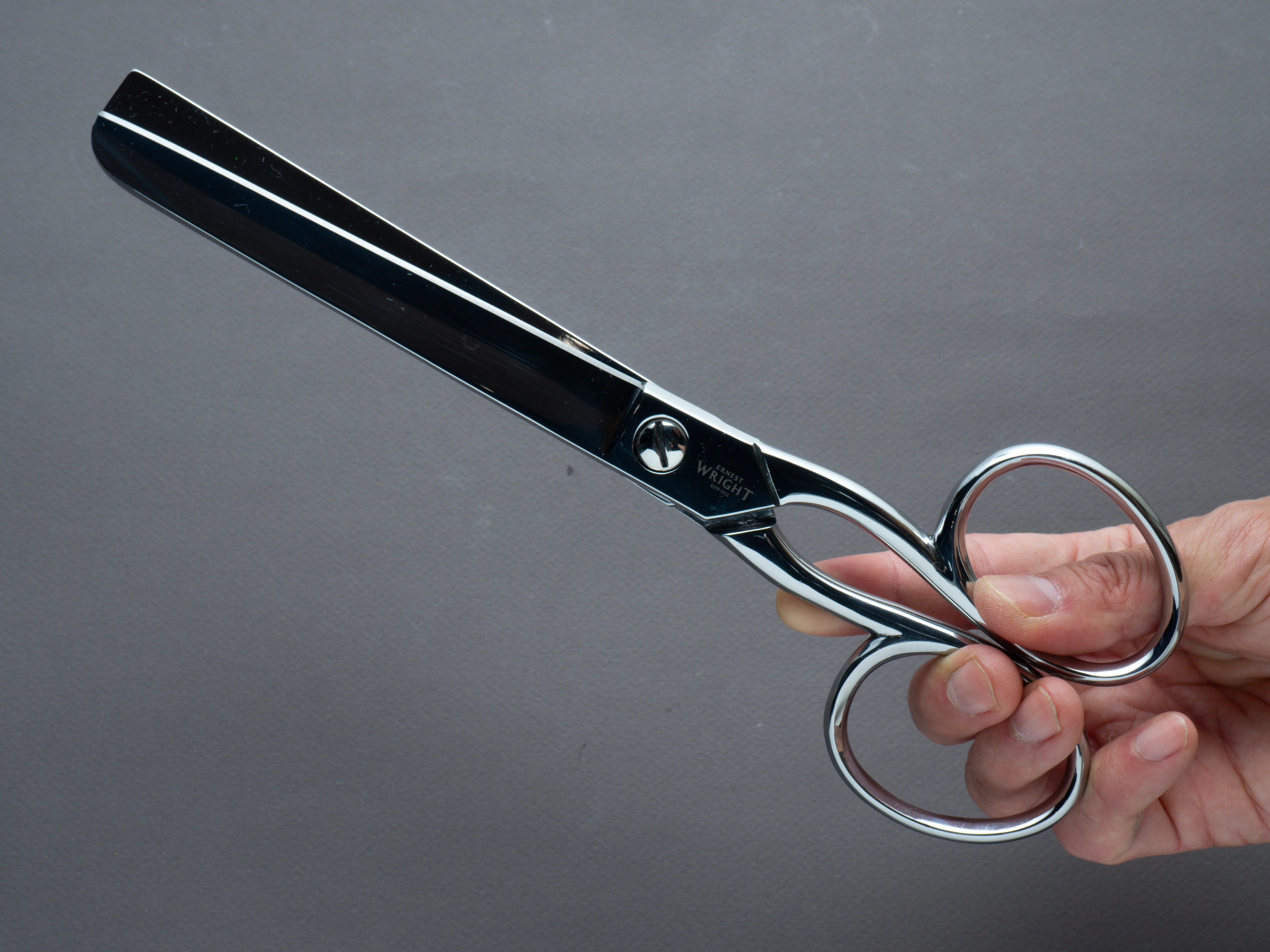 Ernest Wright - 11" Bookbinder Shears - Carbon Steel - Image 3