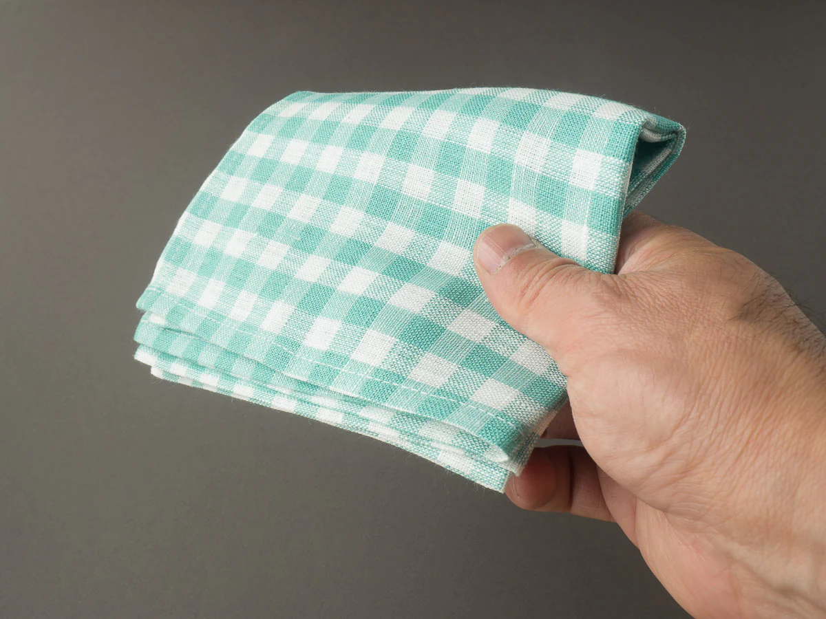 Fog Linen - Linen Kitchen Cloth - "Jules" Geen and White Check - Image 5
