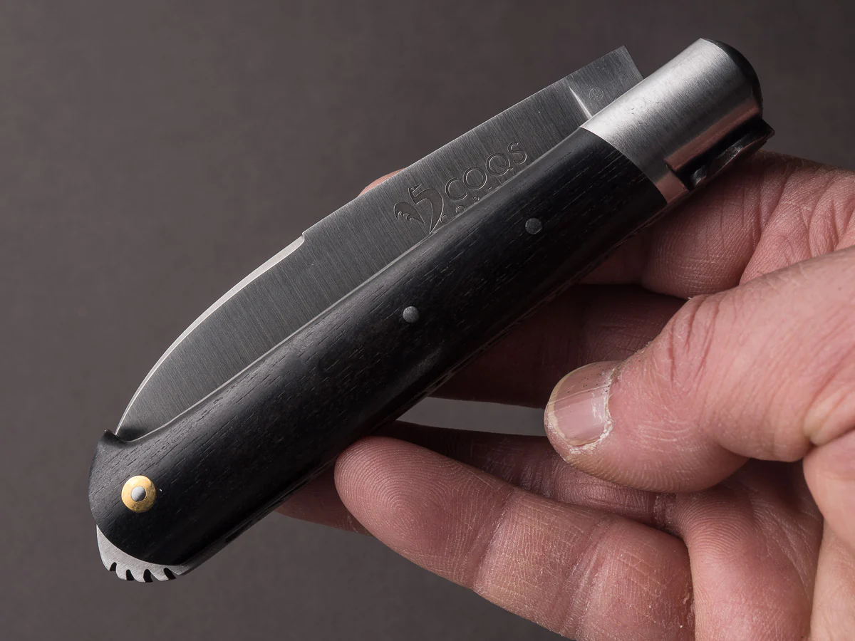 Fontenille-Pataud - 5 Coqs - 80mm Folding - Lever Lock - Ebony Handle - Image 6