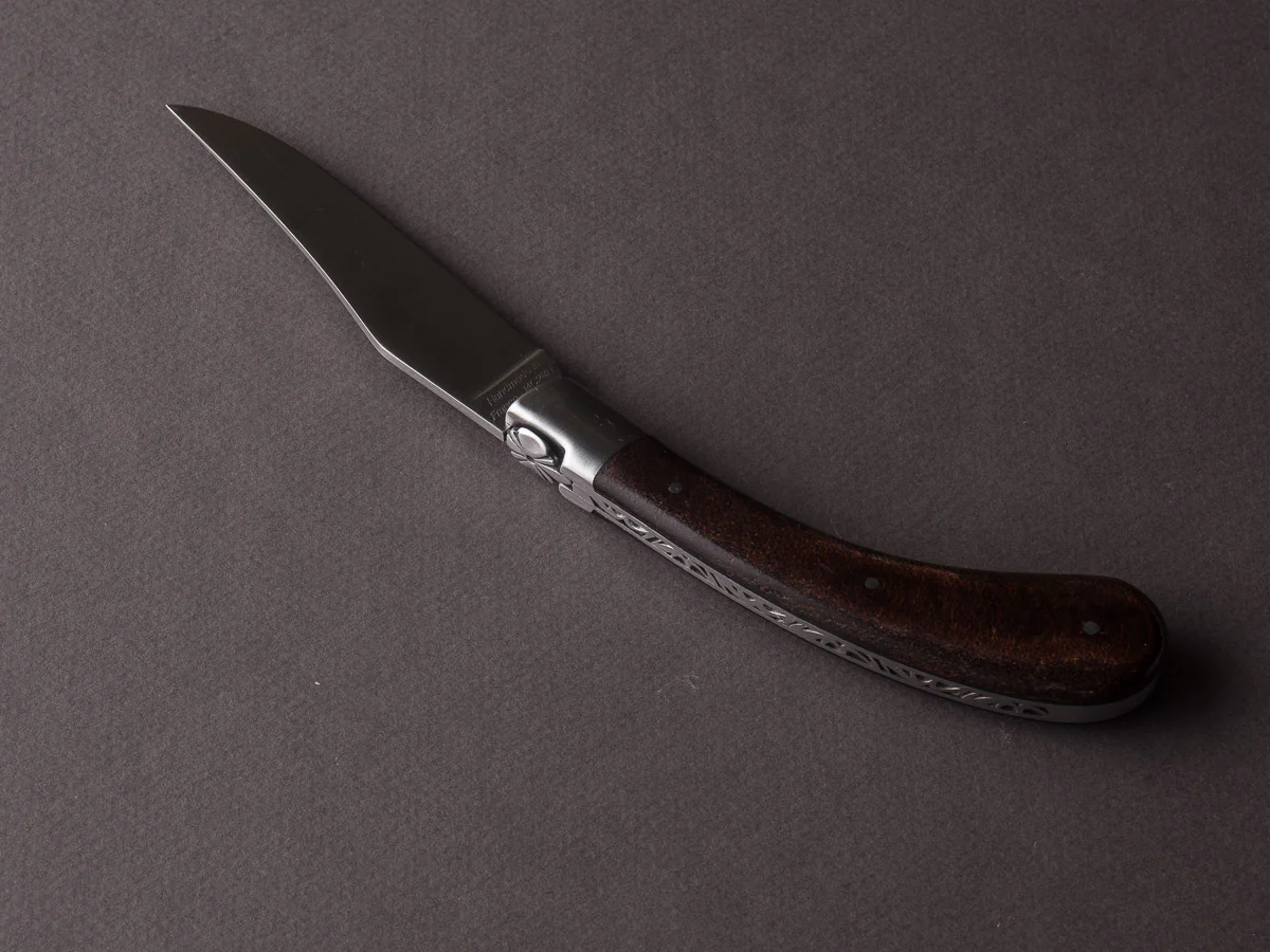 Fontenille-Pataud - Folding Knife - Le Capuchadou Guilloche - Spring Lock - 120mm - Leather Handle - Image 3