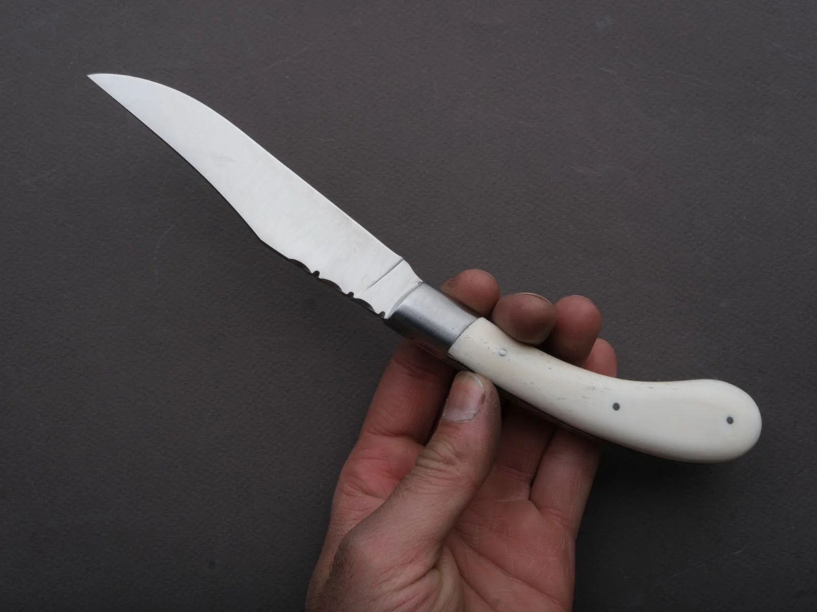 Fontenille Pataud - Steak/Table Knives - Le Capuchadou - Cow Bone + Buffalo Horn Handles - Set of 6 - Image 3