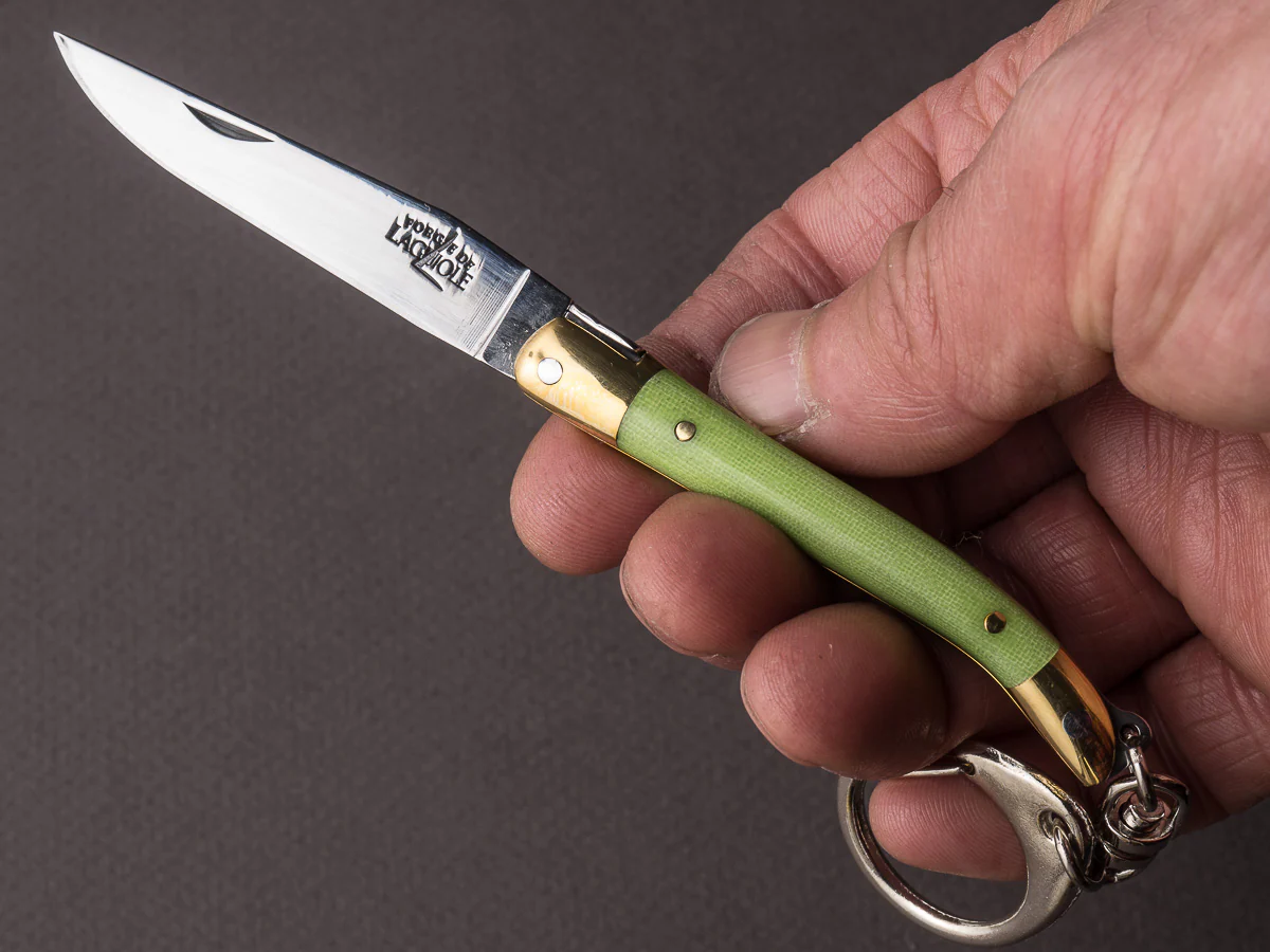 Forge de Laguiole - 70mm Folding Knife - Spring Lock - Green Micarta & Brass Handle - Keychain Ring - Image 3