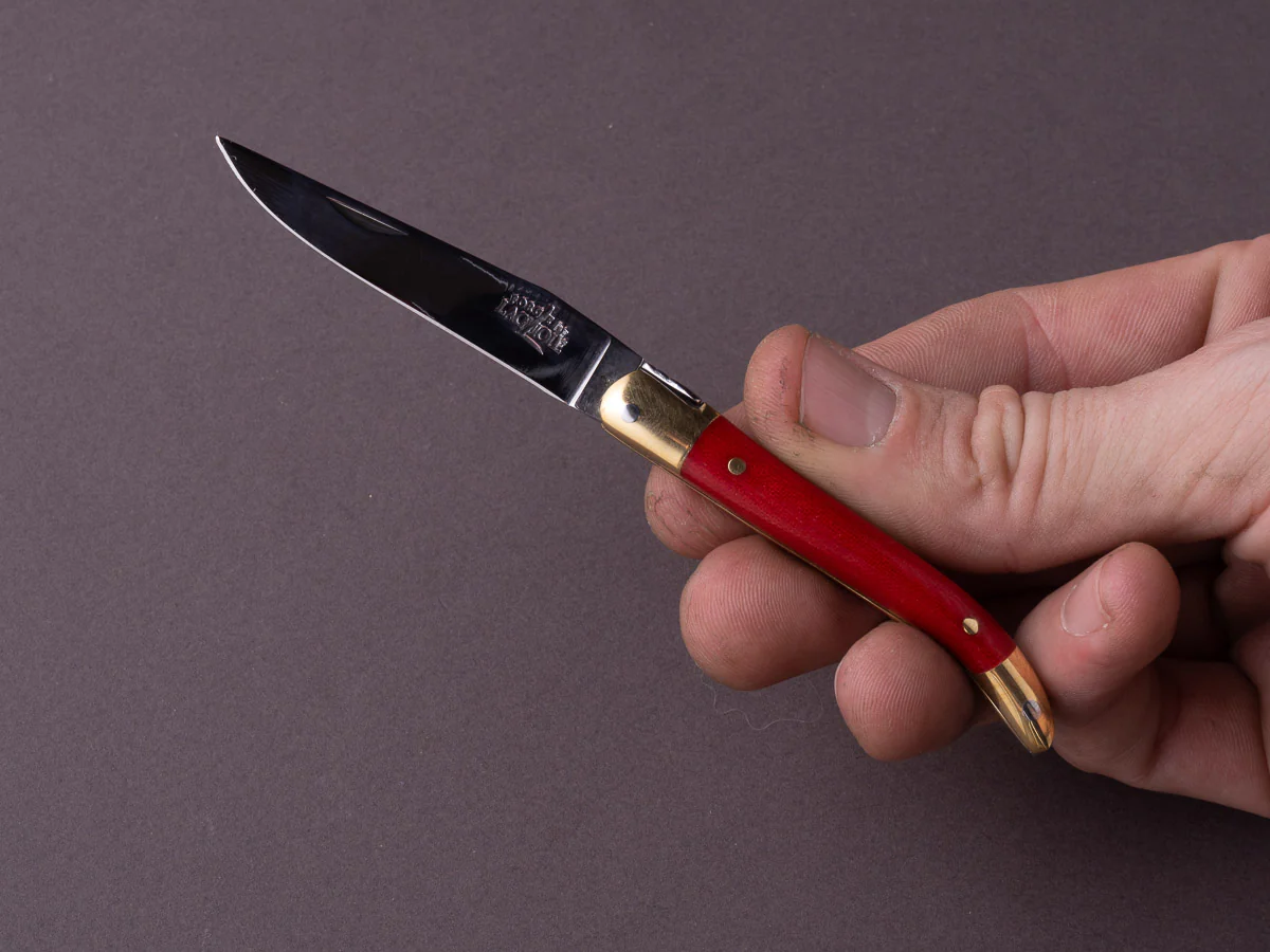 Forge de Laguiole - 70mm Folding Knife - Spring Lock - Red Micarta & Brass Handle - Image 3