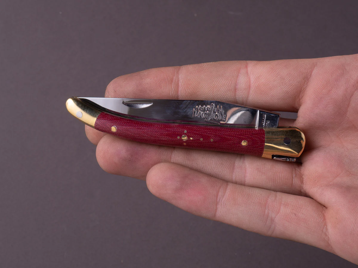 Forge de Laguiole - 90mm Folding Knife - Spring Lock - Burgundy Micarta & Brass Handle - Image 7
