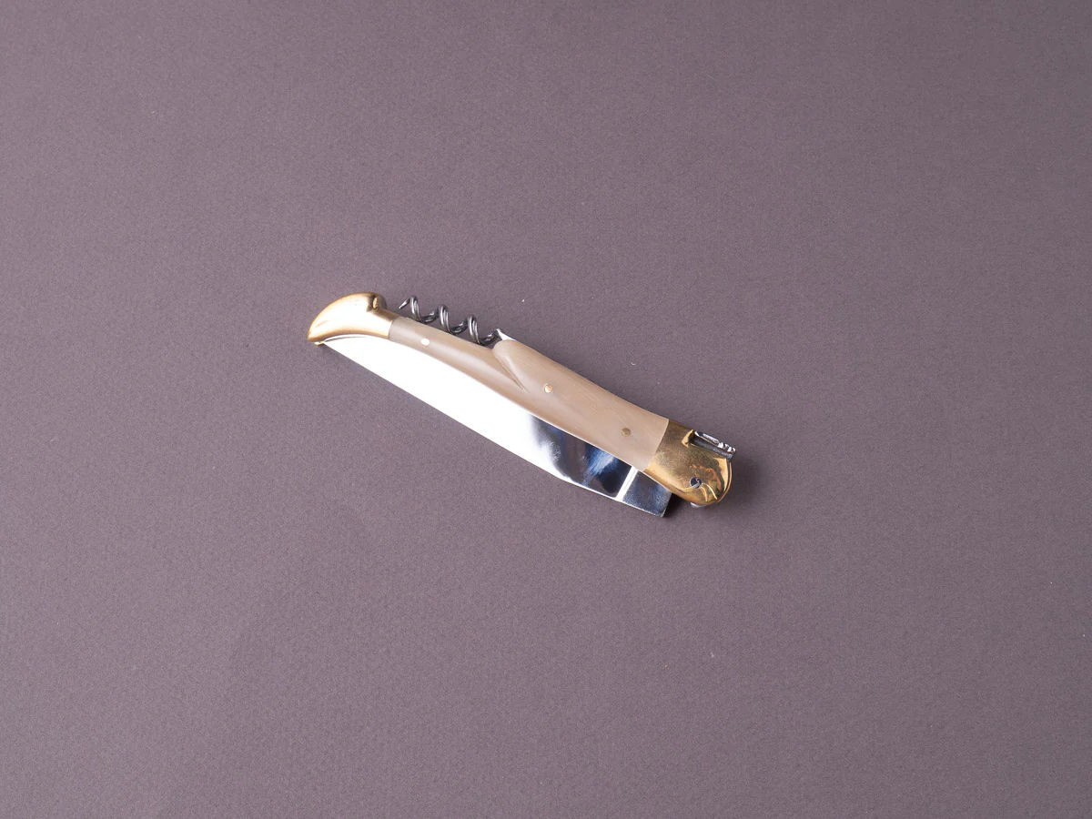 Forge De Laguiole -  Folding/Pocket Knife - 12cm 2 Piece - Blonde Aubrac Horn Handle w/ Brass Bolsters - Image 3