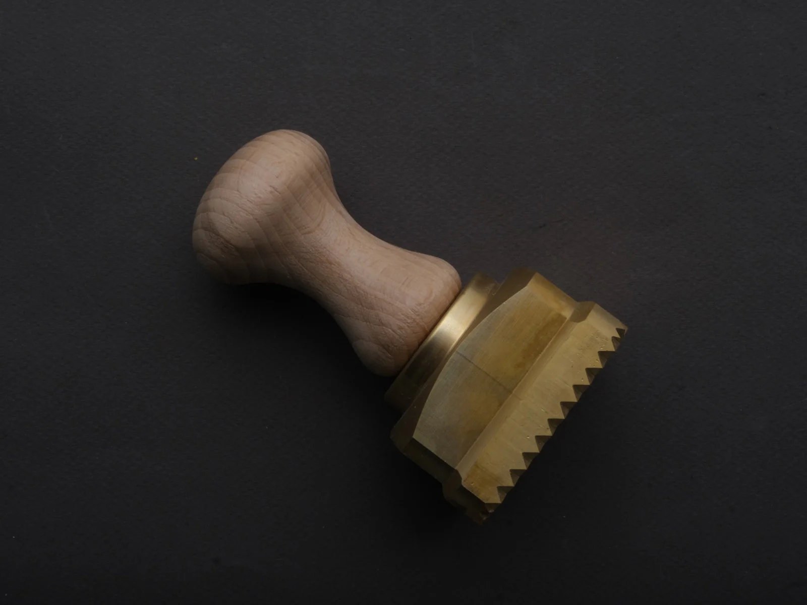 Ga.Ri. Torneria - Brass Ravioli Stamp - Fluted - Image 4