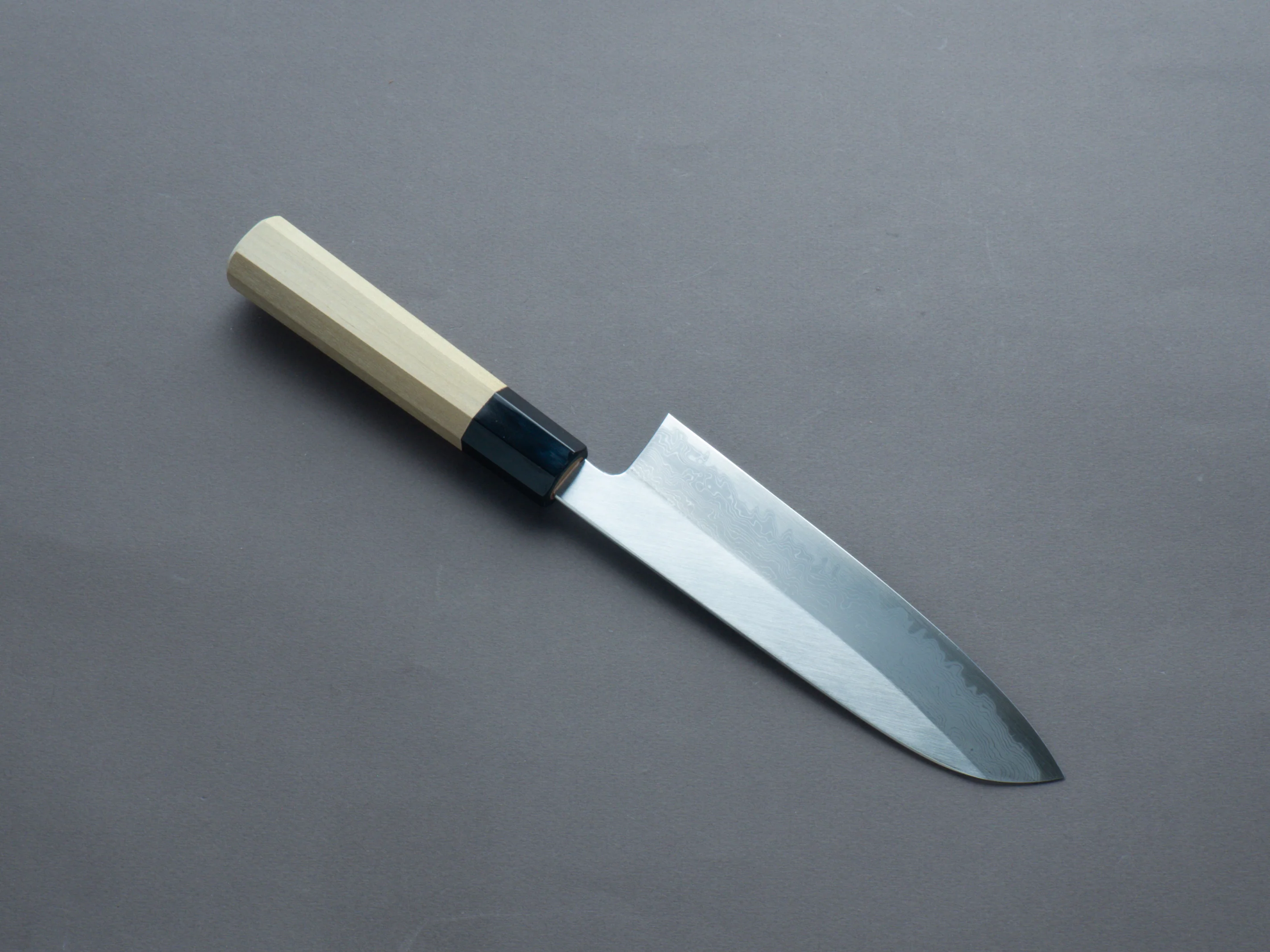 Hitohira - Gorobei x Ren - White #2 - Damascus - 180mm - Santoku - Magnolia Handle - Image 2