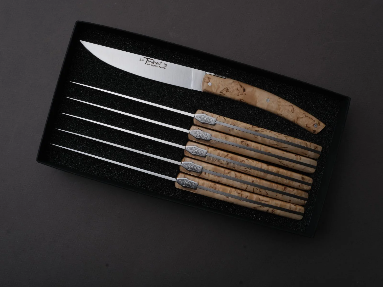 Goyon-Chazeau - Le Thiers Pirou Brasserie - Steak/Table Knives - Birch Wood - Set of 6