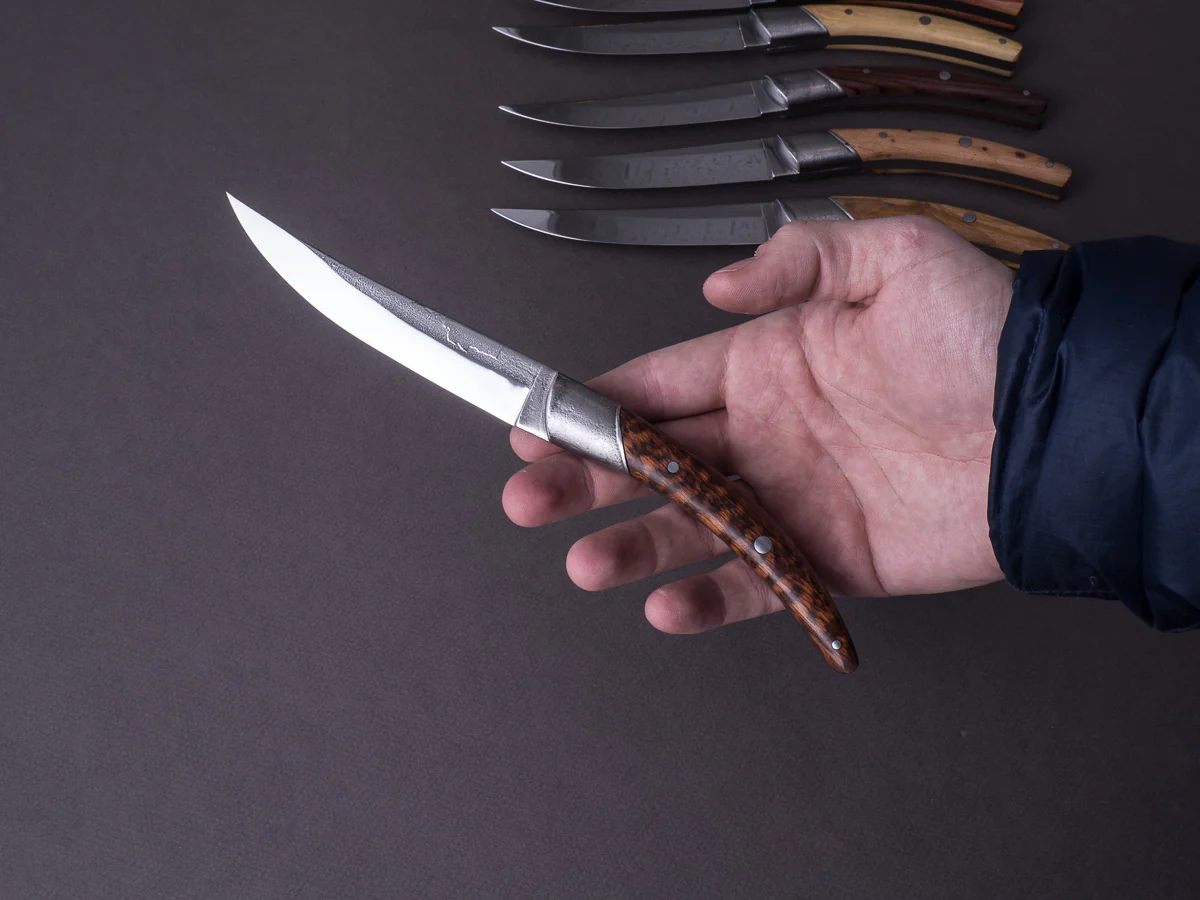 Goyon-Chazeau - Styl'ver - Steak/Table Knives - Mixed Wood Handle - Rustic Bolster - Set of 6 - Image 4