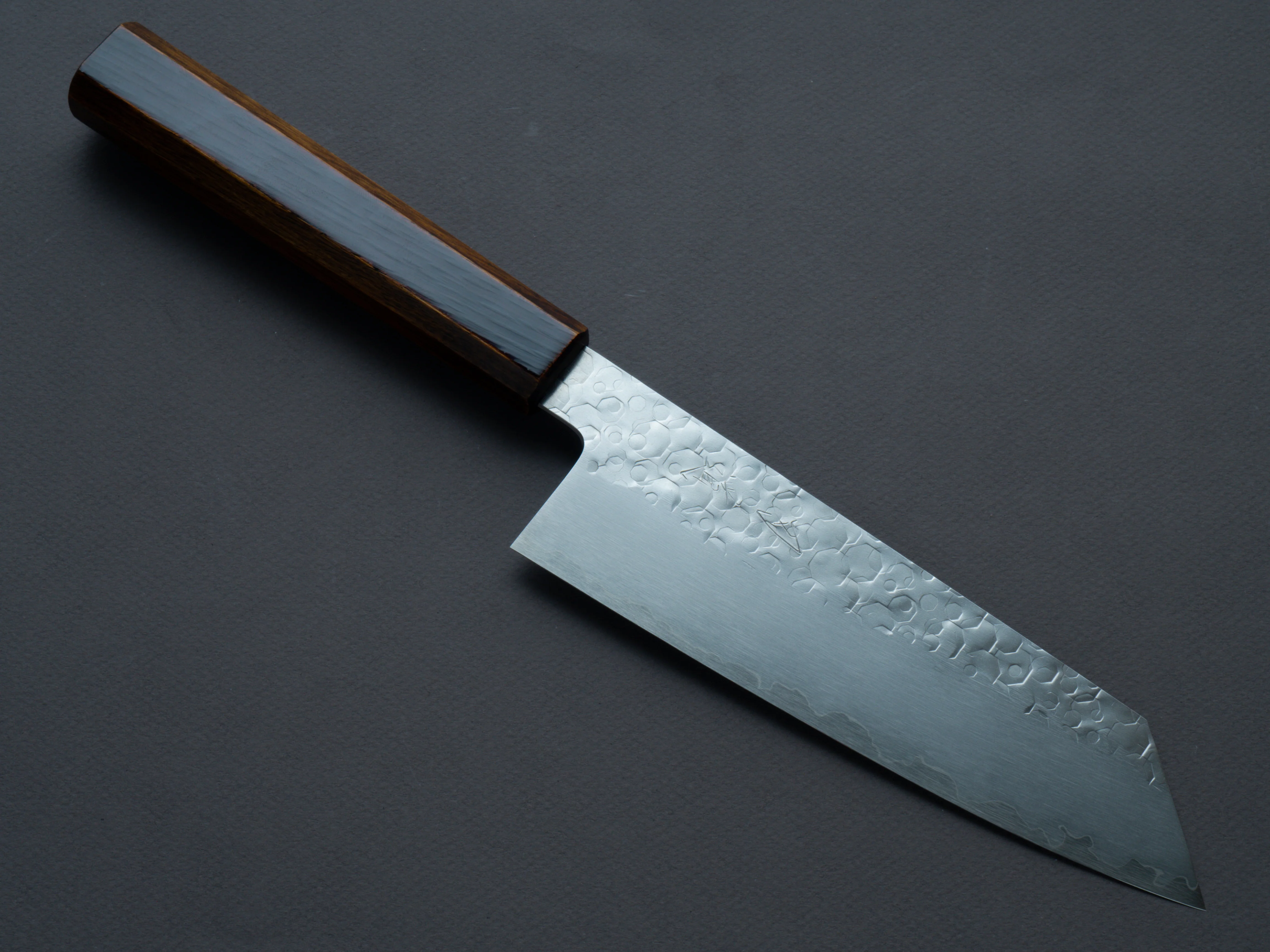 HADO - Shiosai - SG2 - Tsuchime - Bunka - 180mm - Urushi Oak Handle