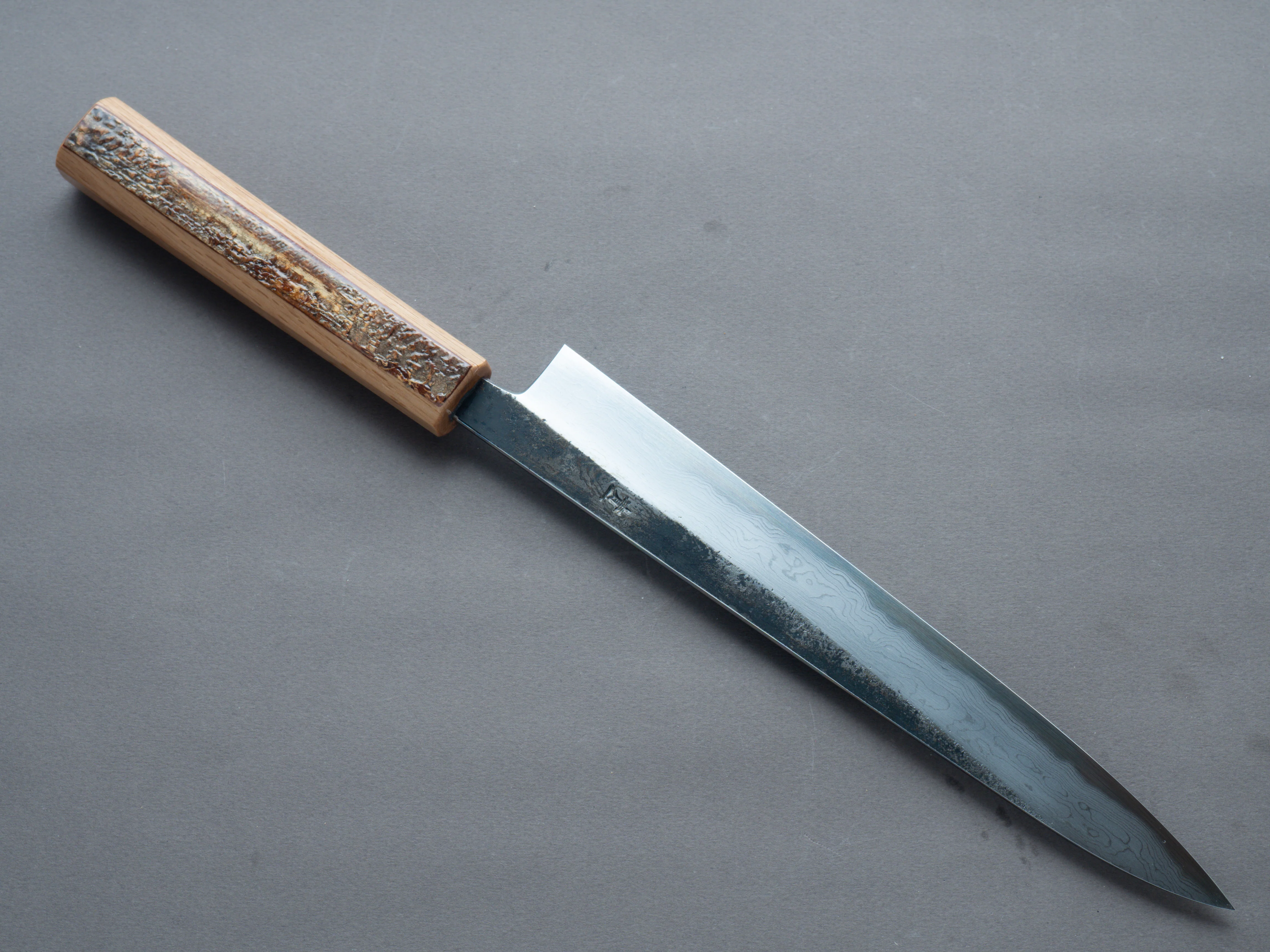 HADO - Sumi - Blue #1 - Damascus Kurouchi - Sujihiki - 240mm - Oak and Cherry Bark Handle - Image 2