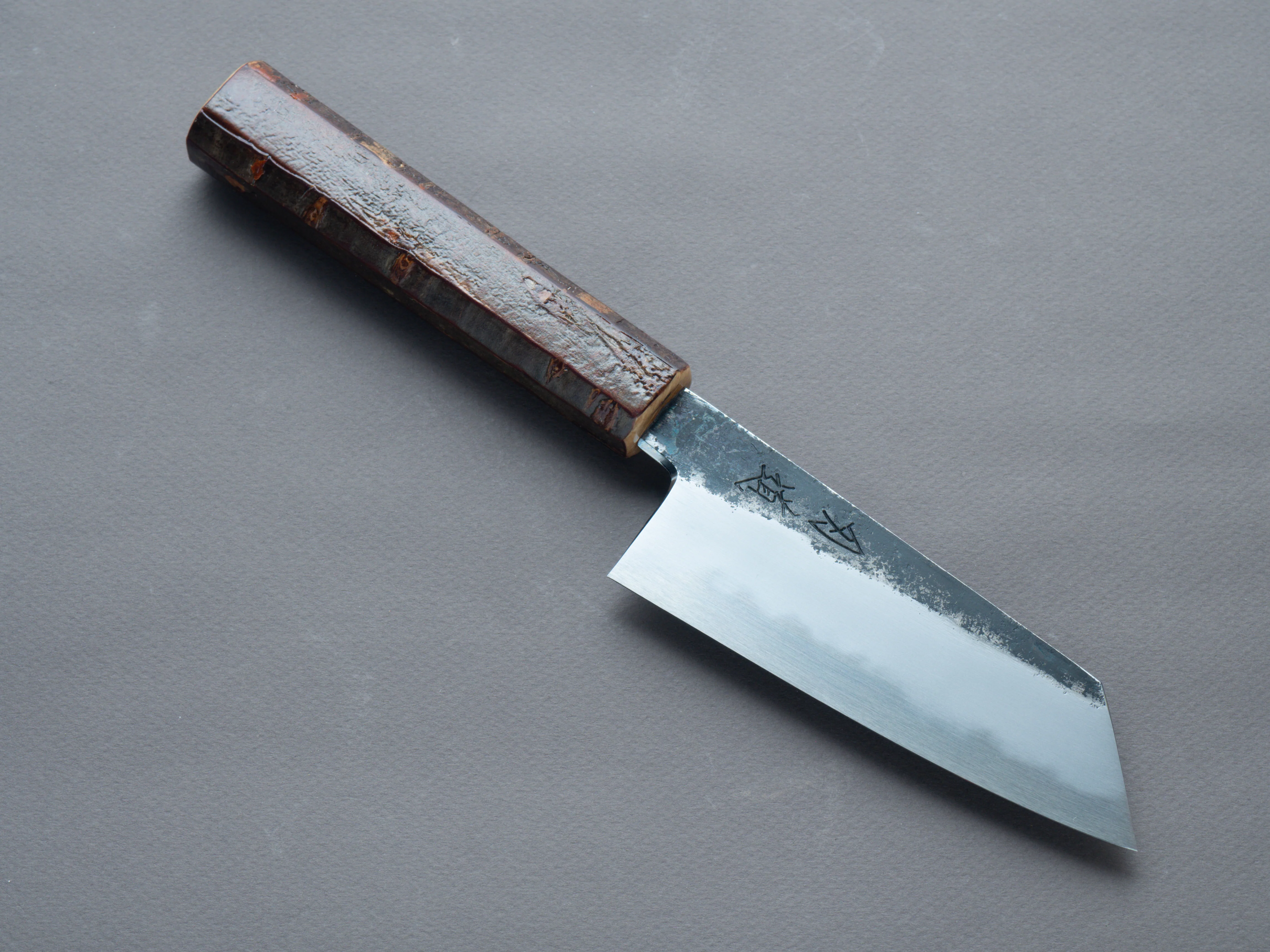 HADO - Sumi - White #2 - Kurouchi - 135mm Ko Bunka - Cherry Bark Handle