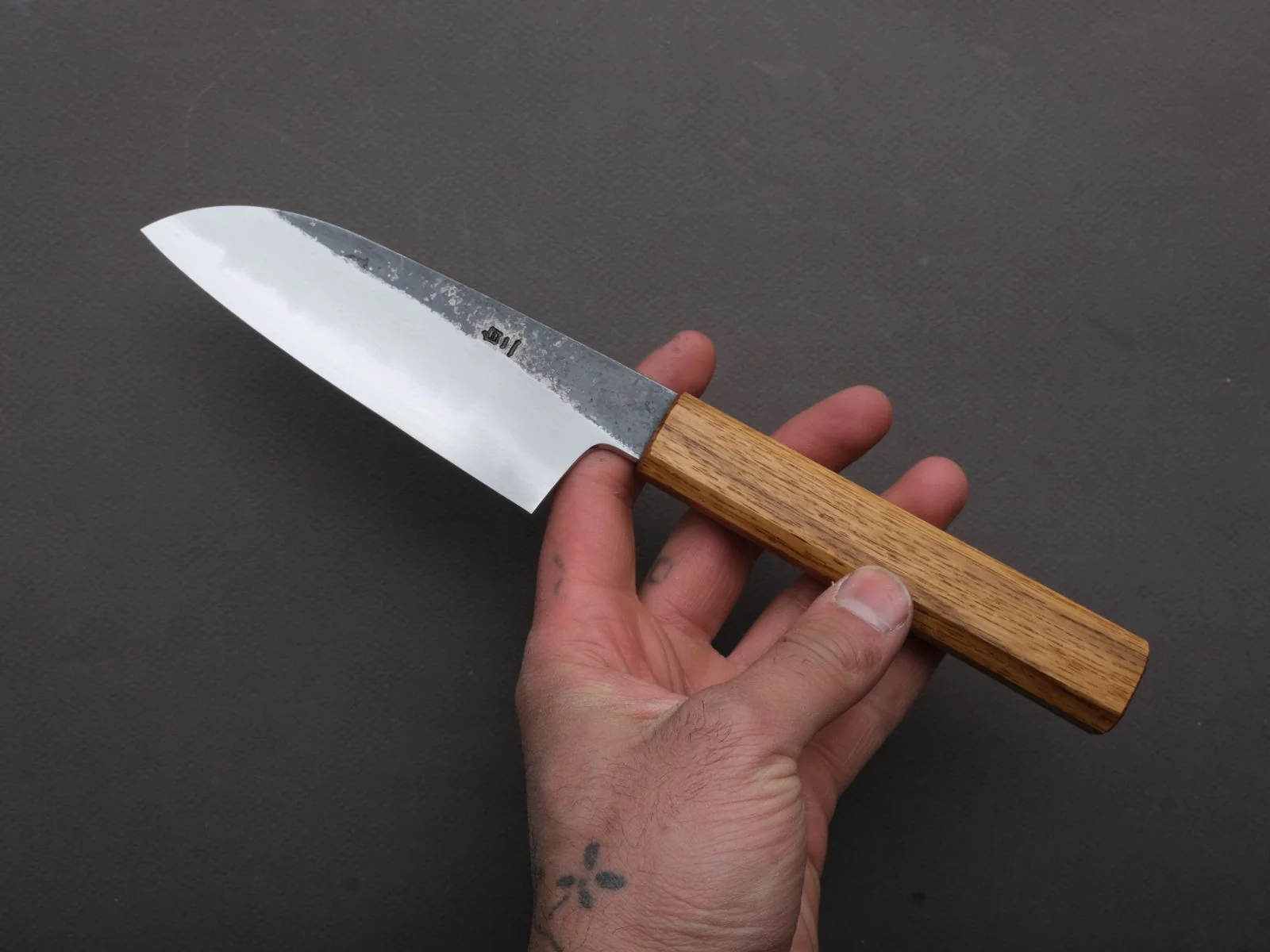 HADO - Sumi - White #2 - Kurouchi - Shou Santoku - 110mm - Oak Handle - Image 4