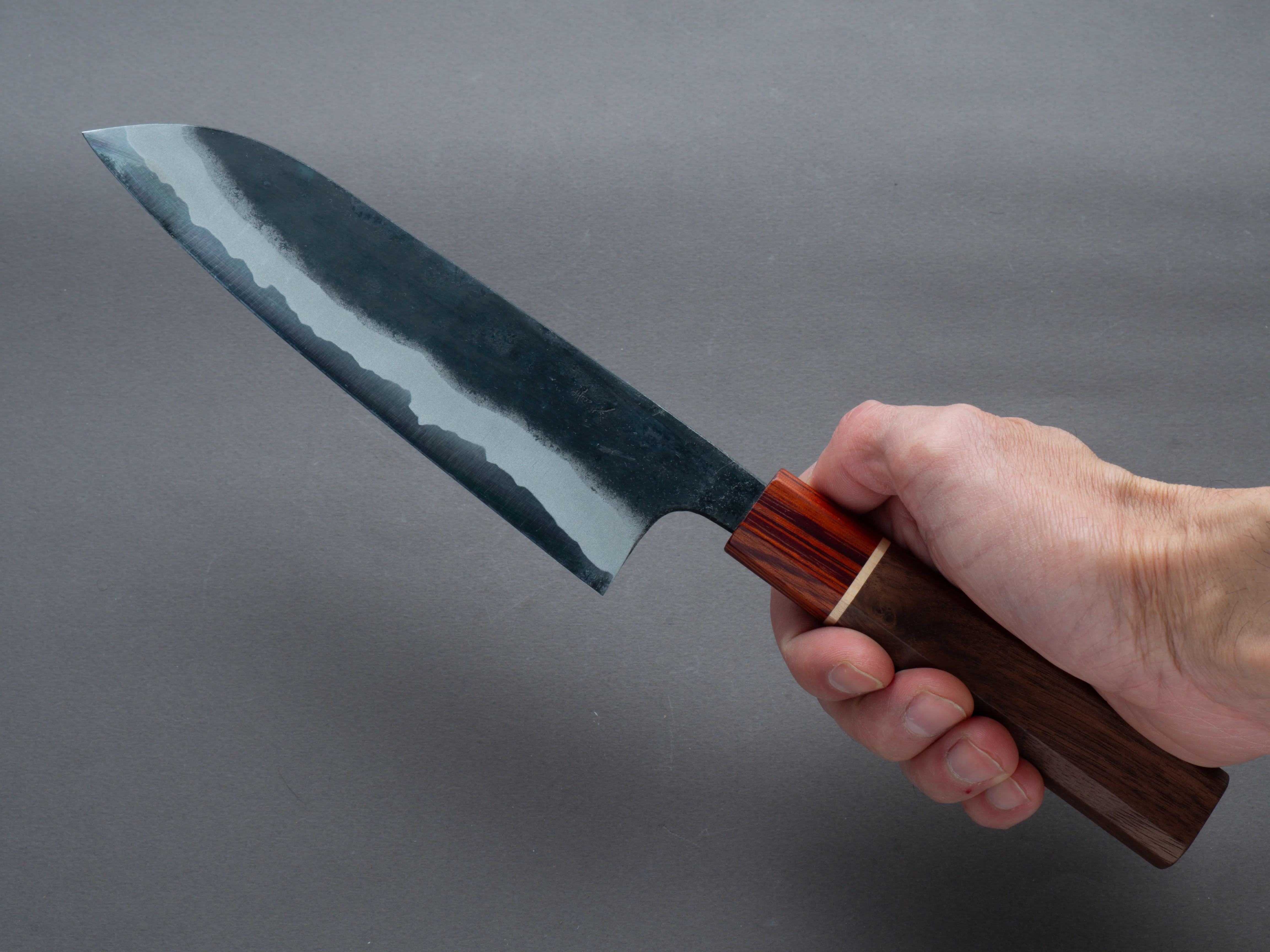 Hitohira - Tosa - Kurouchi - Blue #2 - 170mm Santoku - Walnut Handle (Rengas Ferrule) - Image 6