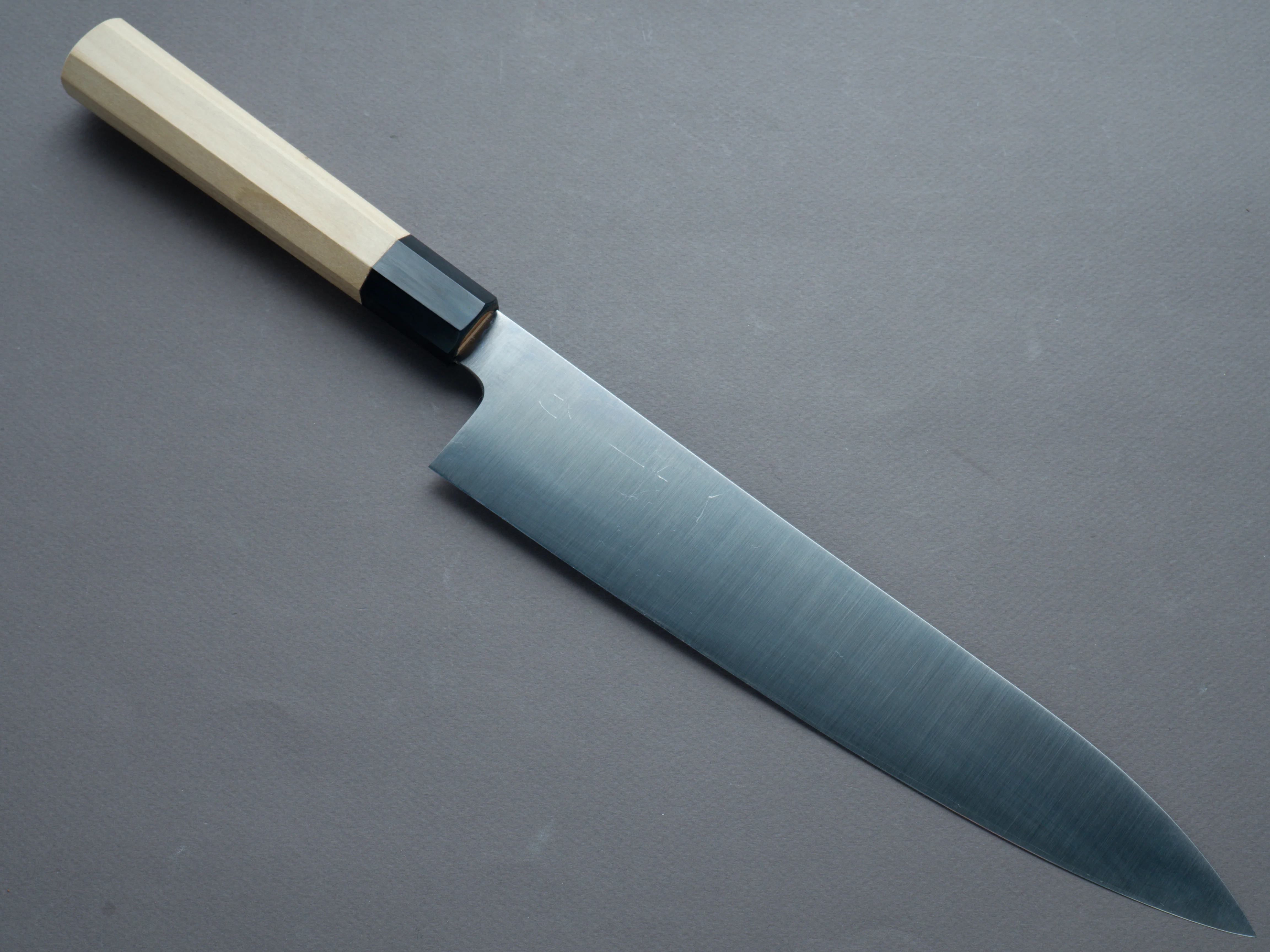 Hitohira - AH - Hagane - Gyuto - 270mm - Magnolia Handle