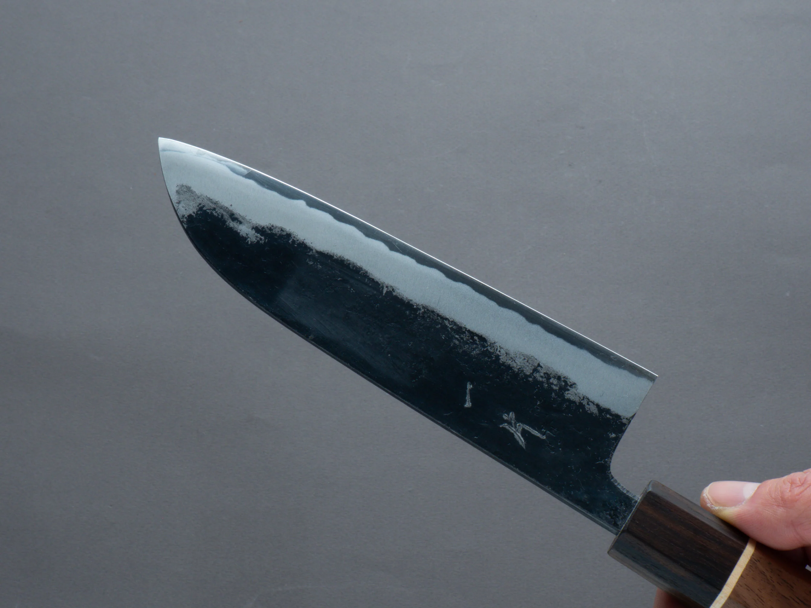 Hitohira - Blue #1 - Kurouchi - Santoku 165mm - Walnut Handle (Ziricote ferrule) - Image 4