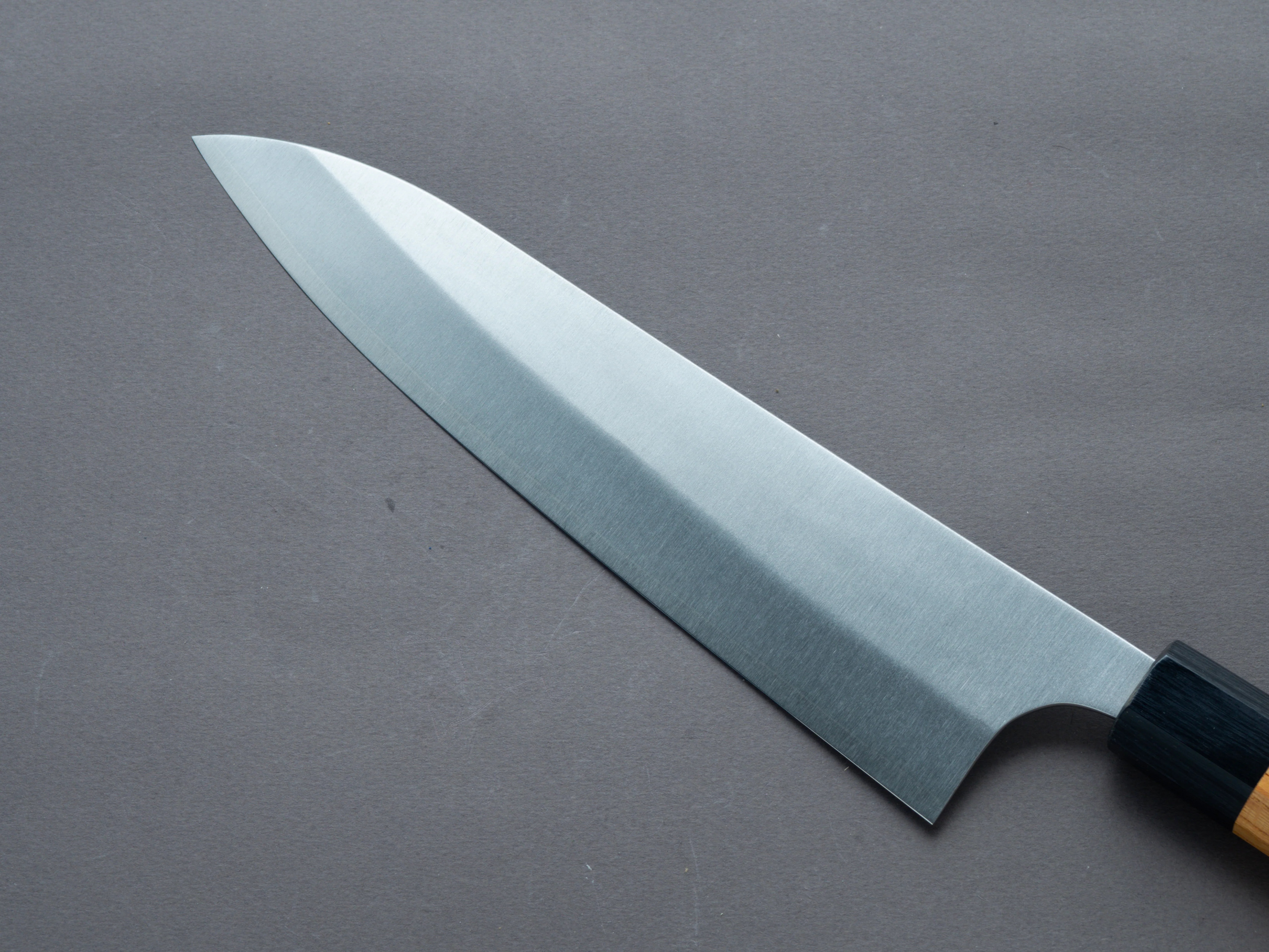 Hitohira - Echizen - SG2 - 210mm - Gyuto - Keyaki Zelkova Handle - Image 3