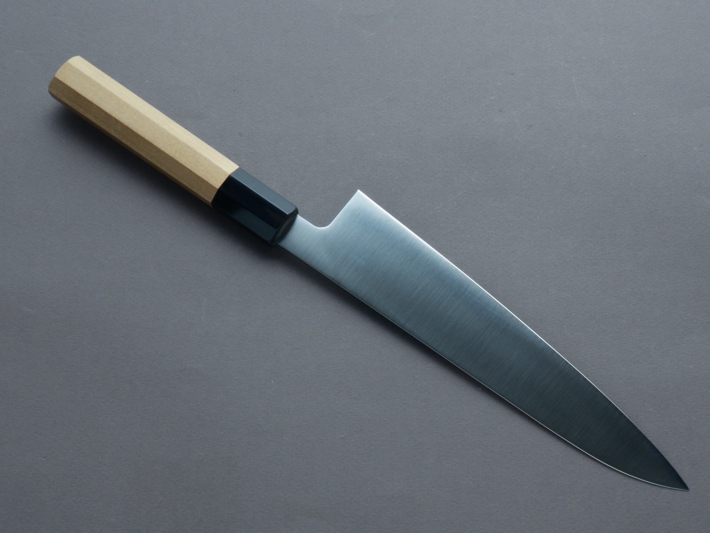 Hitohira - FJ - VG10 - Gyuto - 210mm - Taihei Magnolia Wood Handle - Image 2