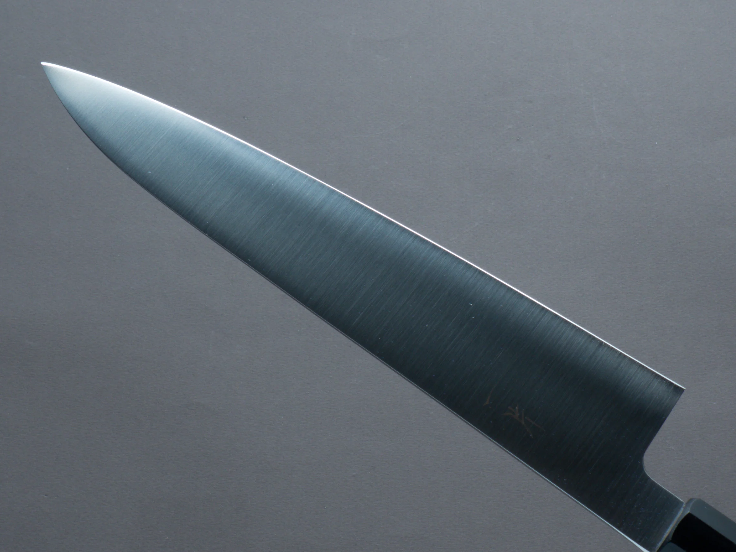 Hitohira - FJ - VG10 - Gyuto - 210mm - Taihei Magnolia Wood Handle - Image 4