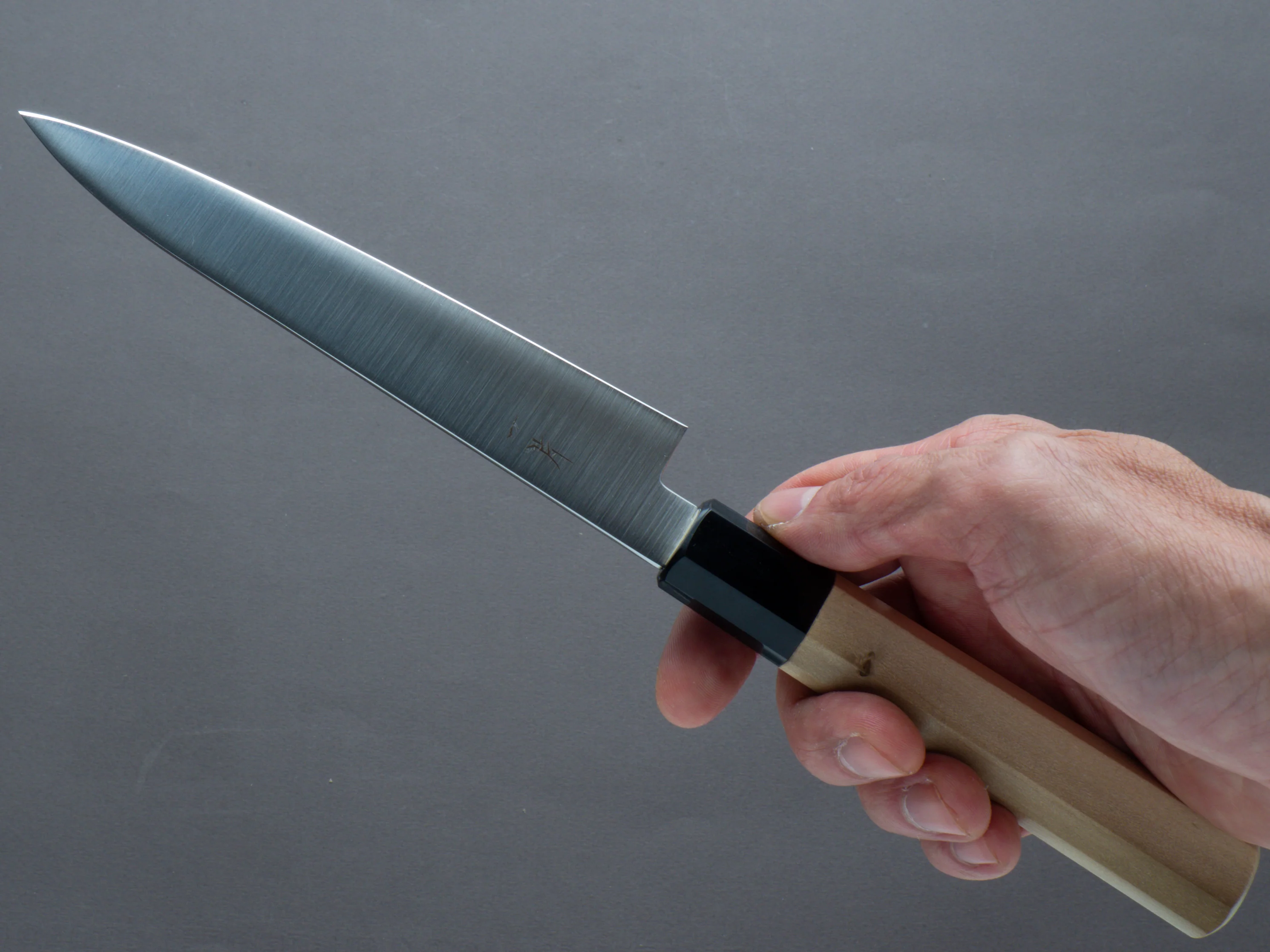 Hitohira - FJ - VG10 - Petty 150mm - Magnolia Handle - Image 4