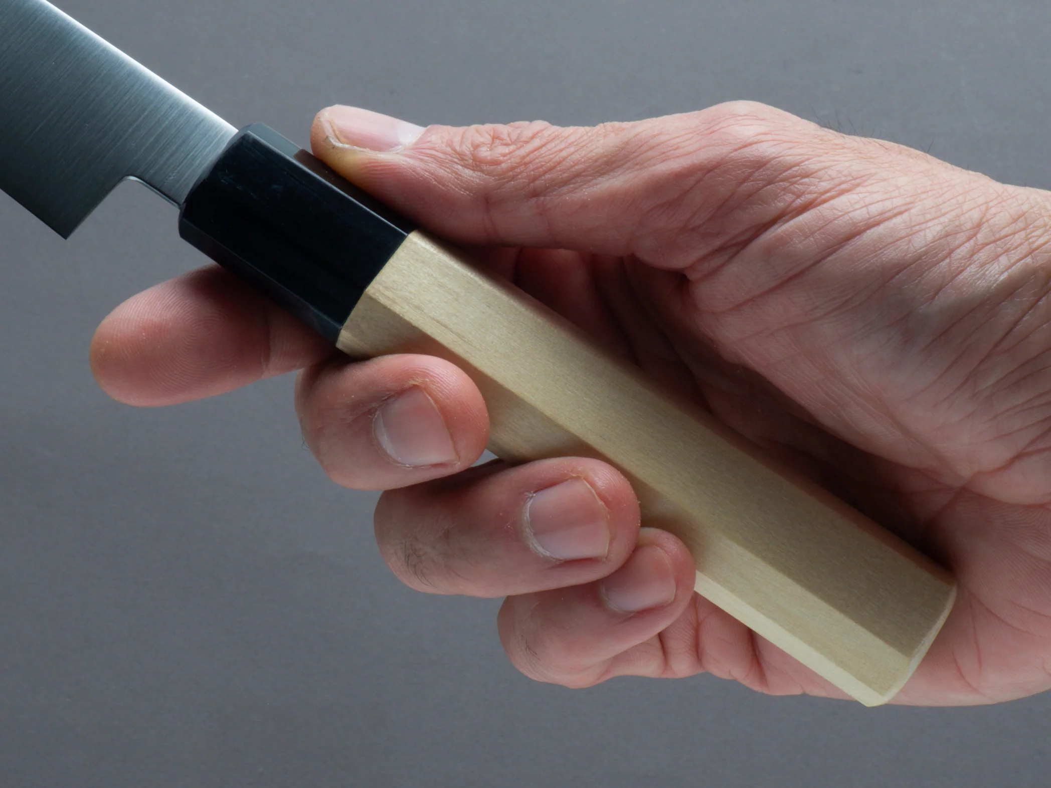 Hitohira - FJ - VG10 - Petty 150mm - Magnolia Handle - Image 5