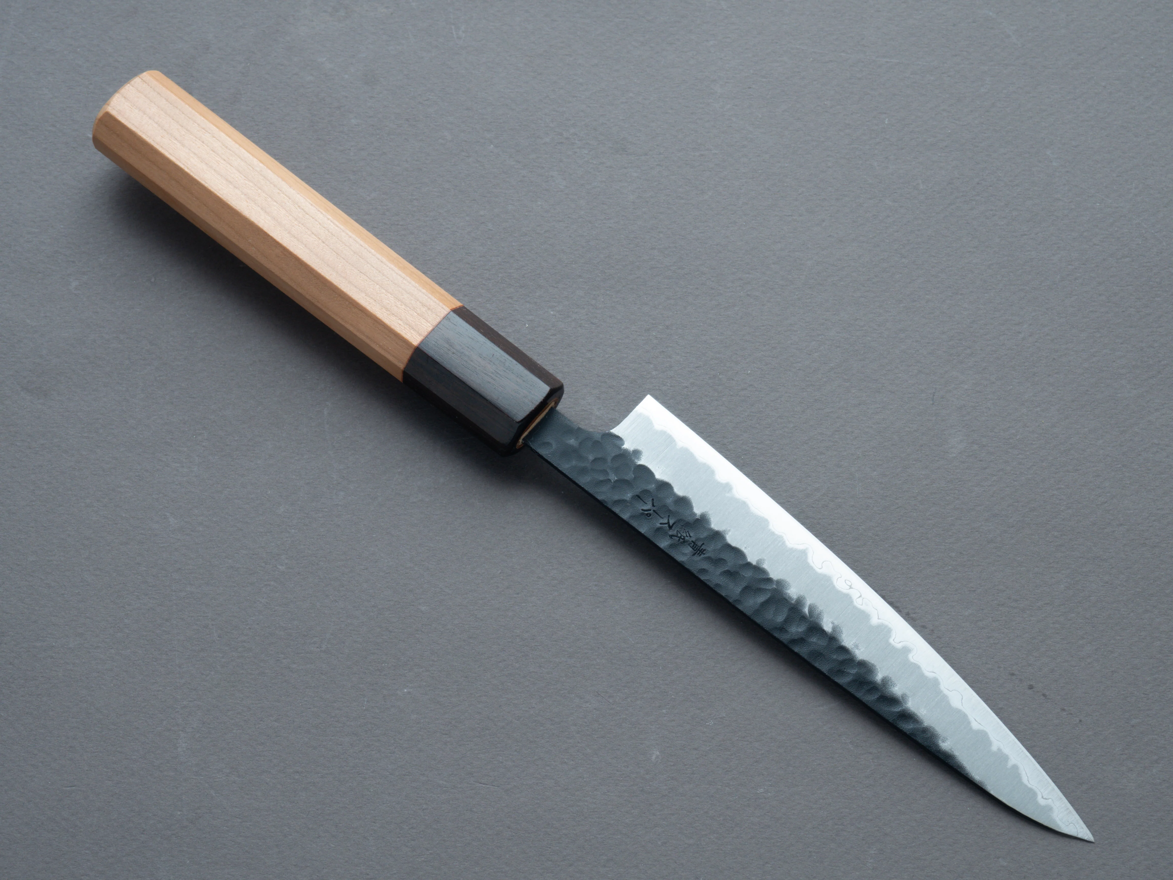 Hitohira - Futana - Blue Super - Kurouchi Tsuchime - Petty 135mm - Cherrywood Handle - Image 2