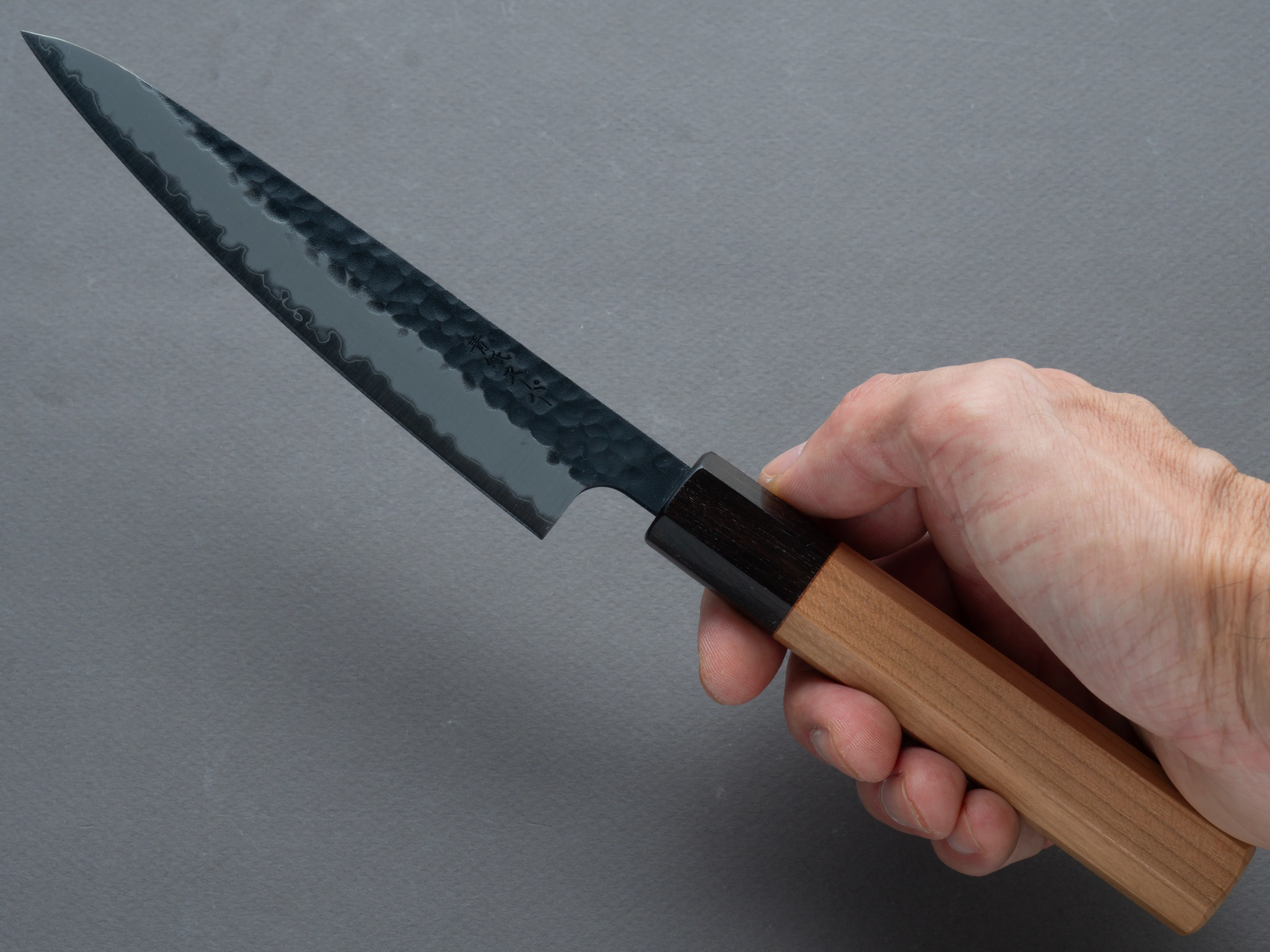 Hitohira - Futana - Blue Super - Kurouchi Tsuchime - Petty 135mm - Cherrywood Handle - Image 6