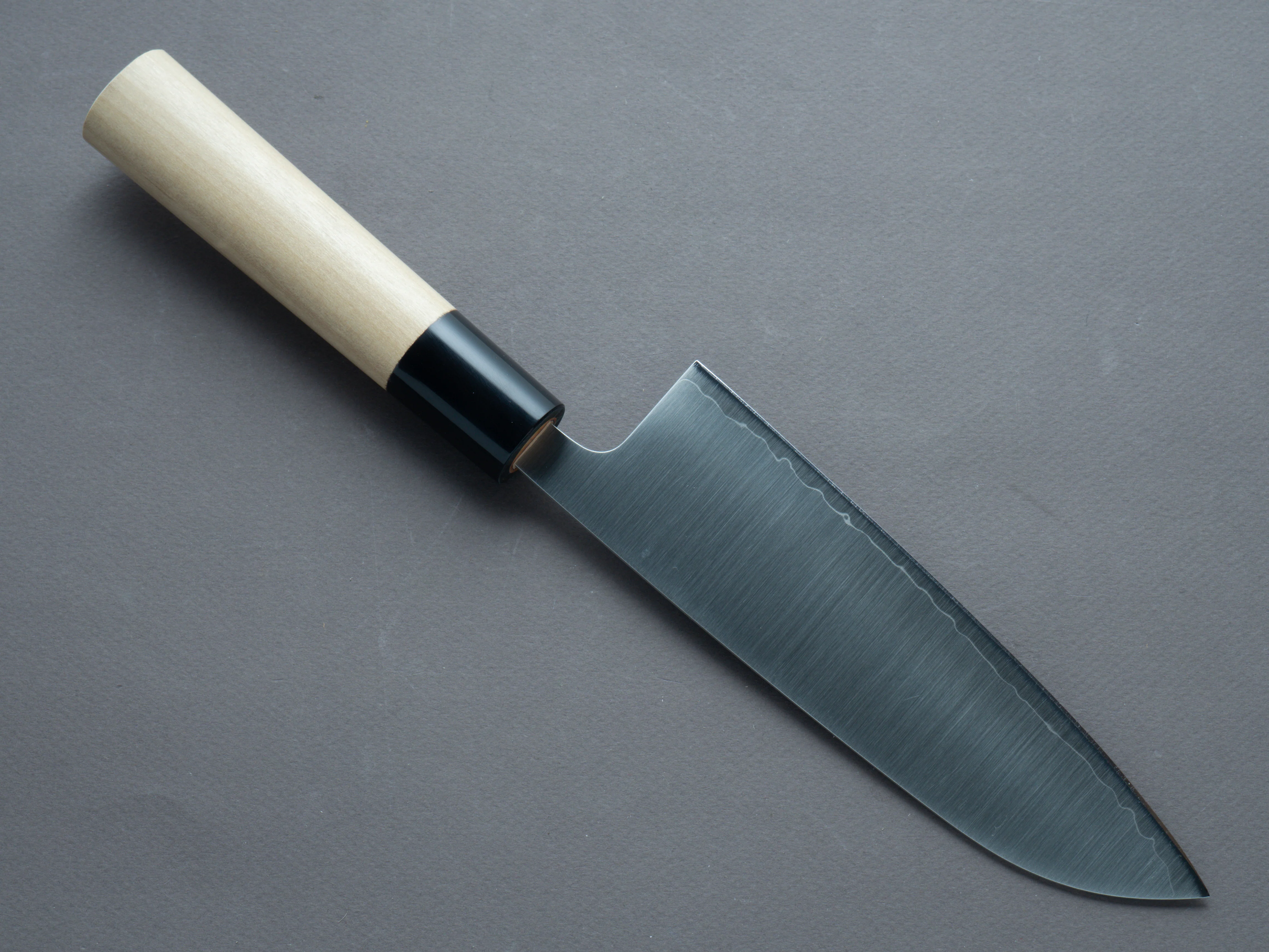 Hitohira - Futana - Stainless - Migaki - Santoku - 170mm - Magnolia Handle (D-Shape) - Image 2