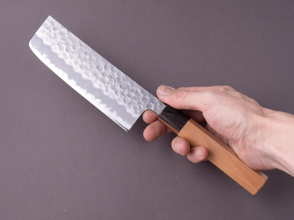 Hitohira - Futana - White #2 Stainless Clad - Migaki Tsuchime - 165mm Nakiri - Cherry Handle - Image 5