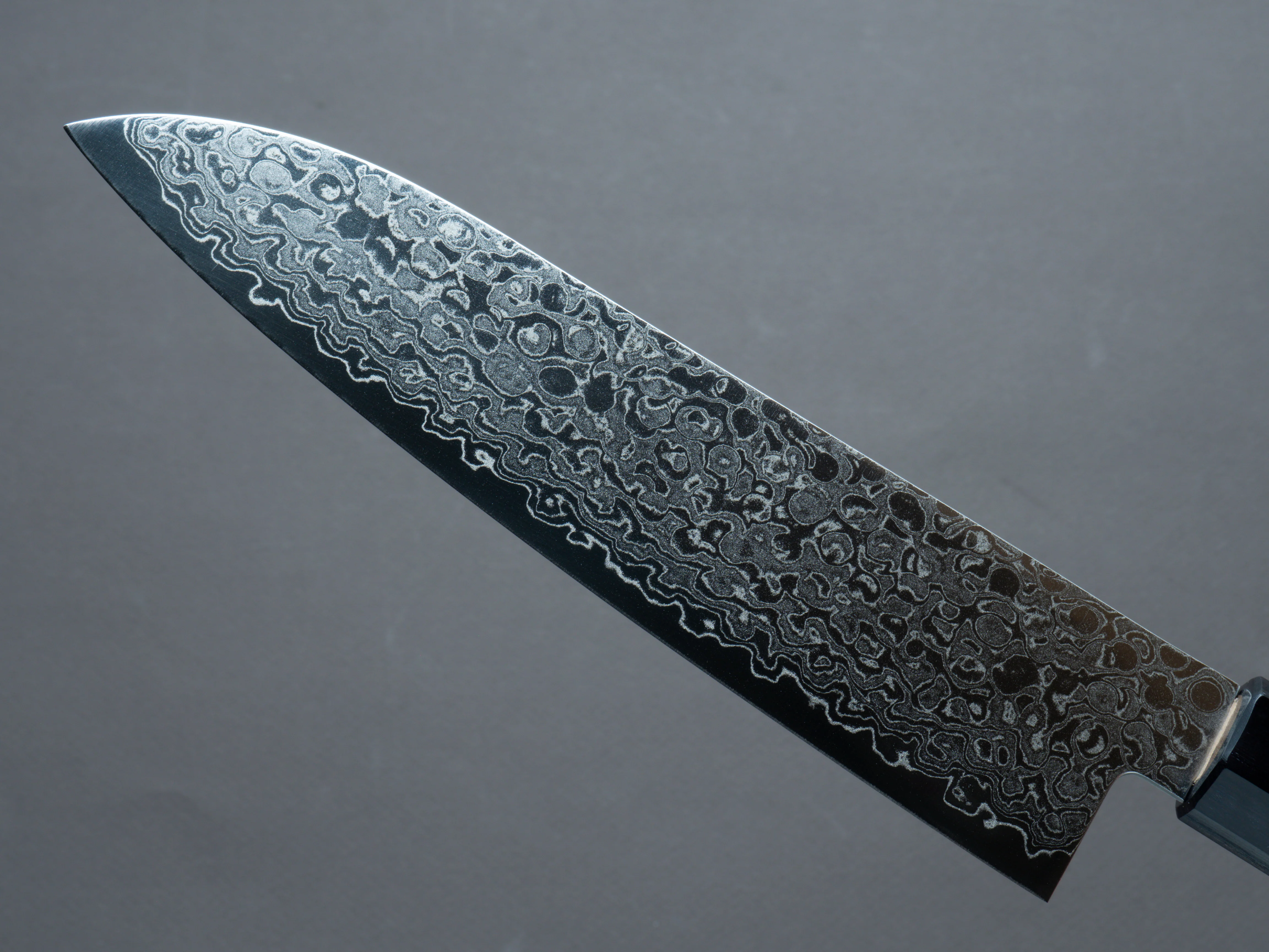 Hitohira - HG - Damascus - Santoku - 180mm - Walnut Handle - Image 3