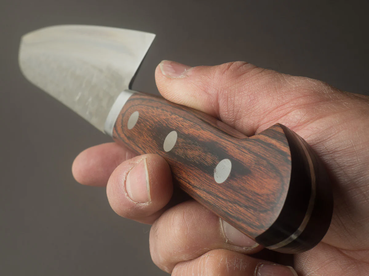 Hitohira - HG - Tsuchime Damascus - 185mm Santoku - Western Handle - Image 9