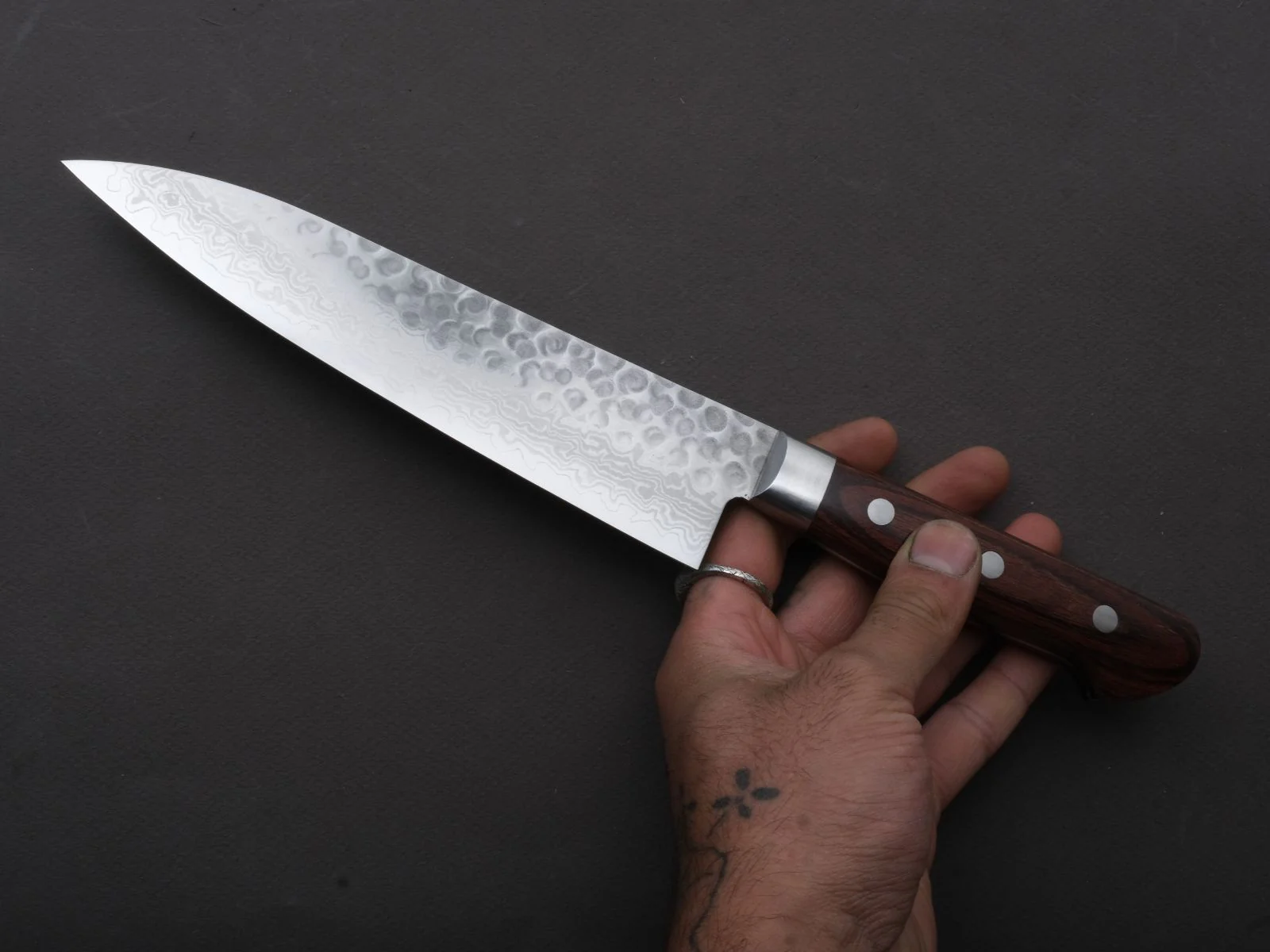 Hitohira - HG - Tsuchime Damascus - Gyuto - 180mm - Imitation Mahogany Handle - Image 4