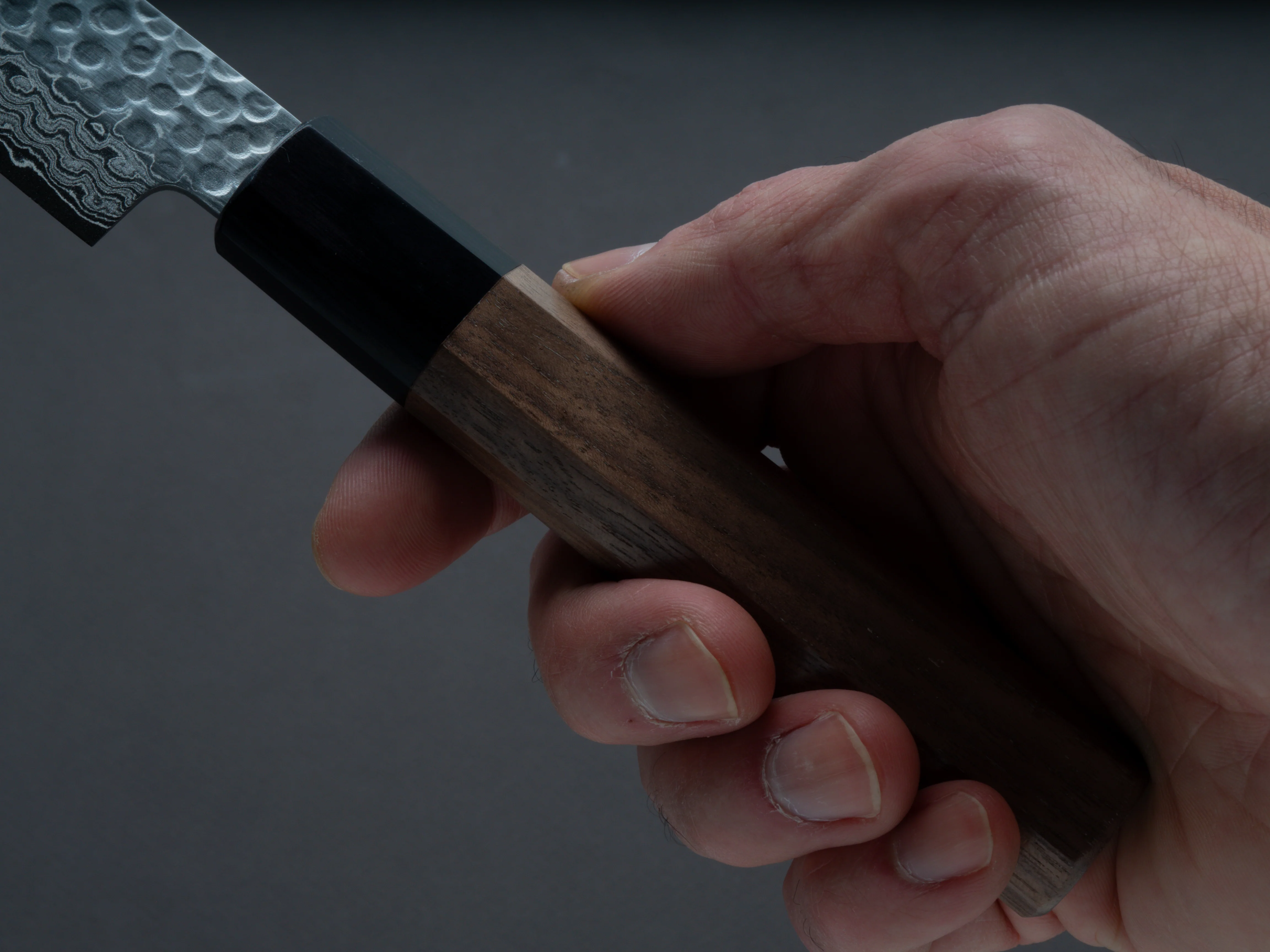 Hitohira - HG - Tsuchime - Damascus - Petty 150mm - Walnut Handle - Image 5