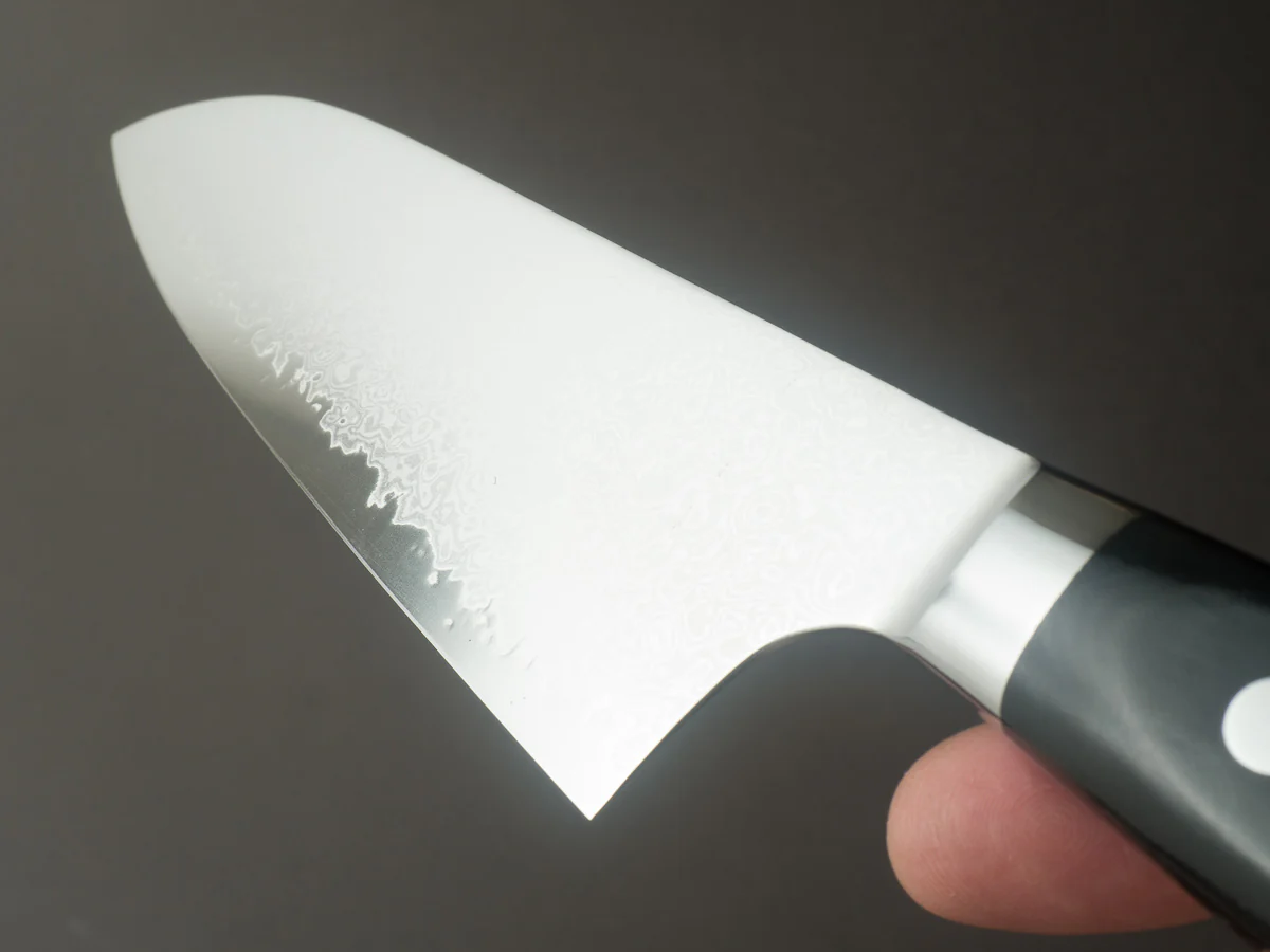 Hitohira - Imojiya TH - VG10 - Damascus - Santoku - 180mm - Linen Micarta Western Handle - Image 10