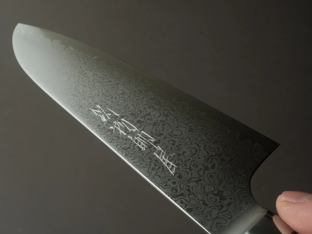 Hitohira - Imojiya TH - VG10 - Damascus - Santoku - 180mm - Linen Micarta Western Handle - Image 11