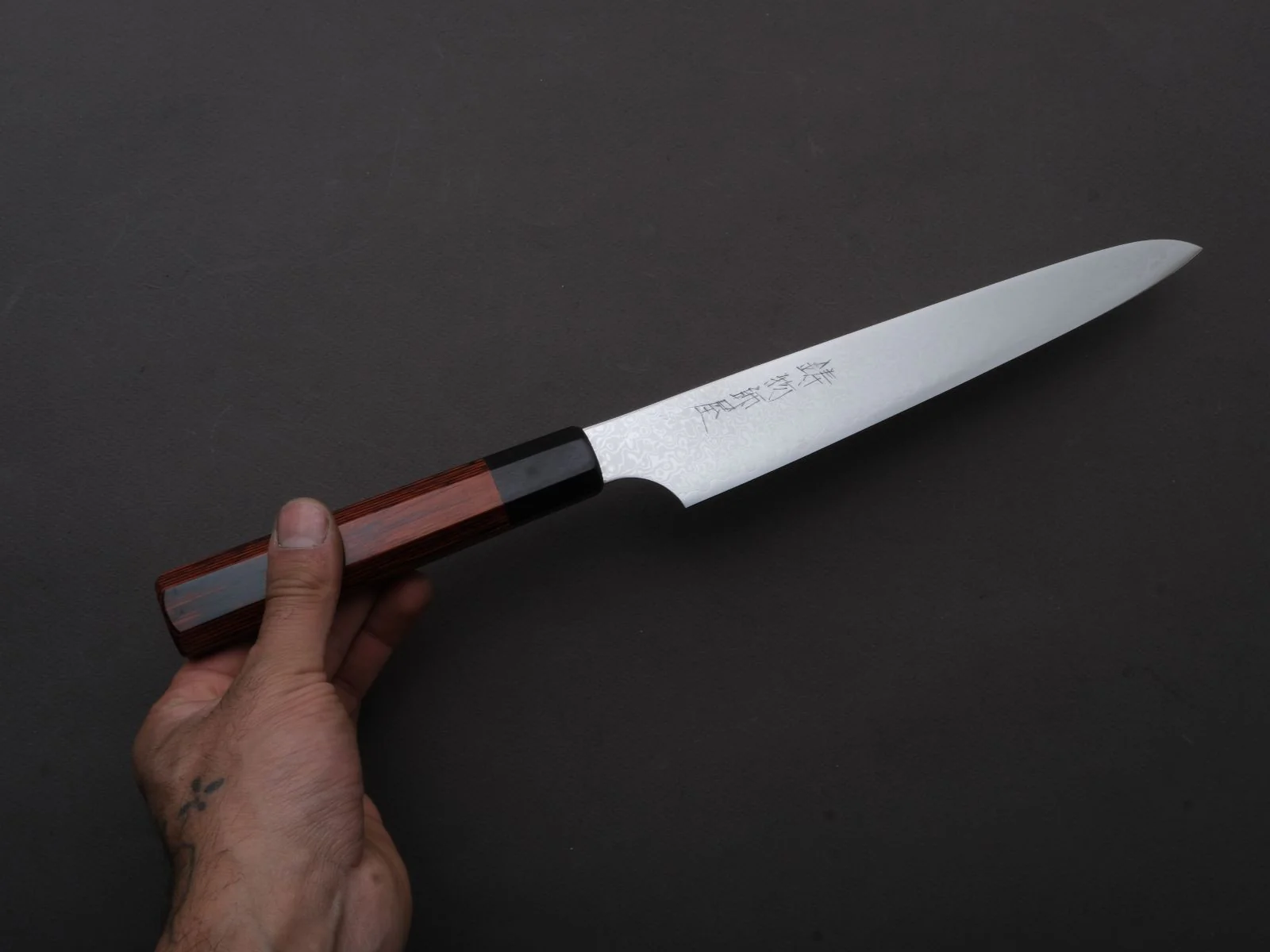Hitohira - Imojiya TH - Damascus - Sujihiki - 240mm - Red Pakka Handle - Image 3