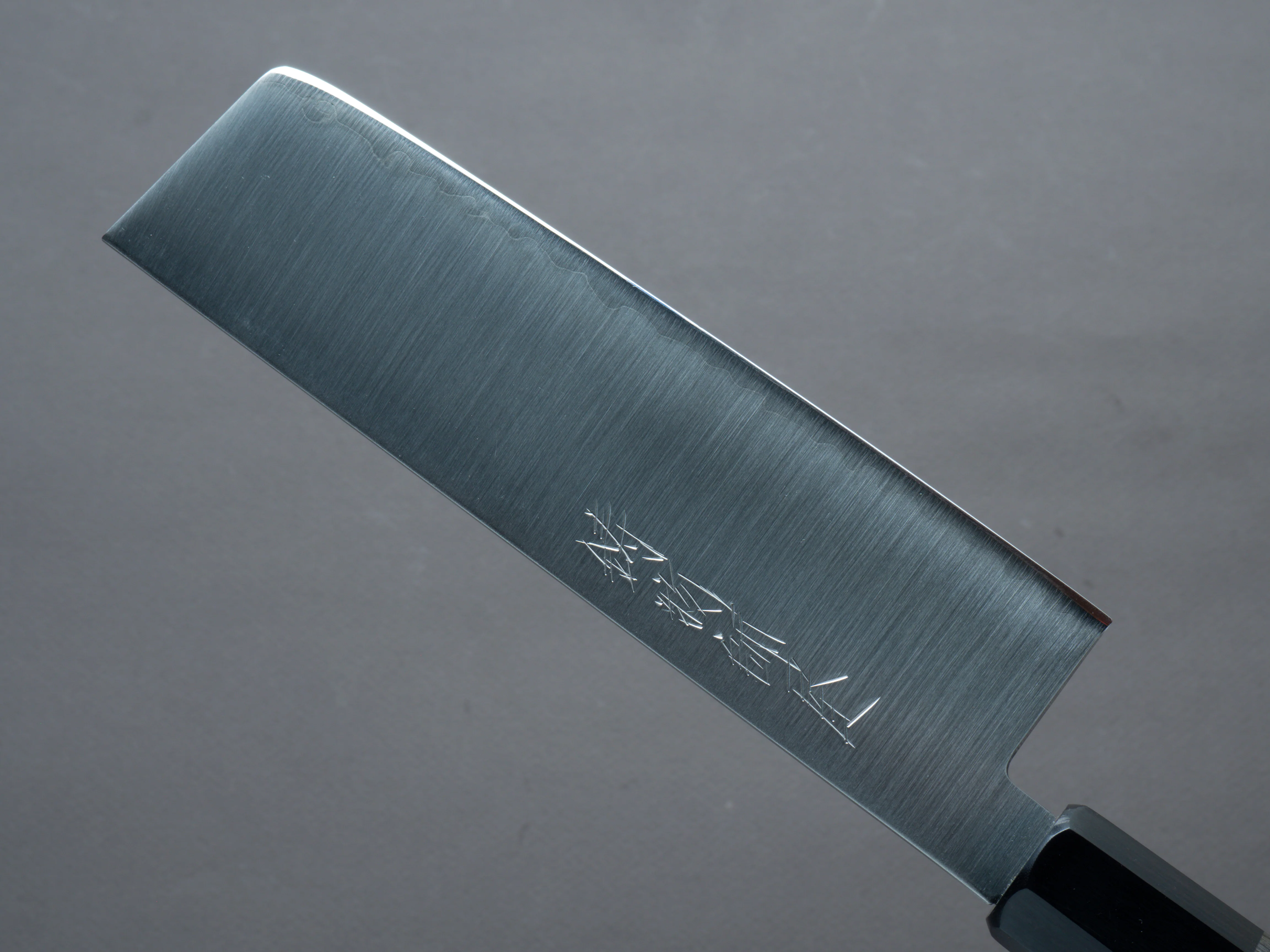 Hitohira - Imojiya TH - Super Blue - Nakiri - Gray Pakka Handle - Image 4