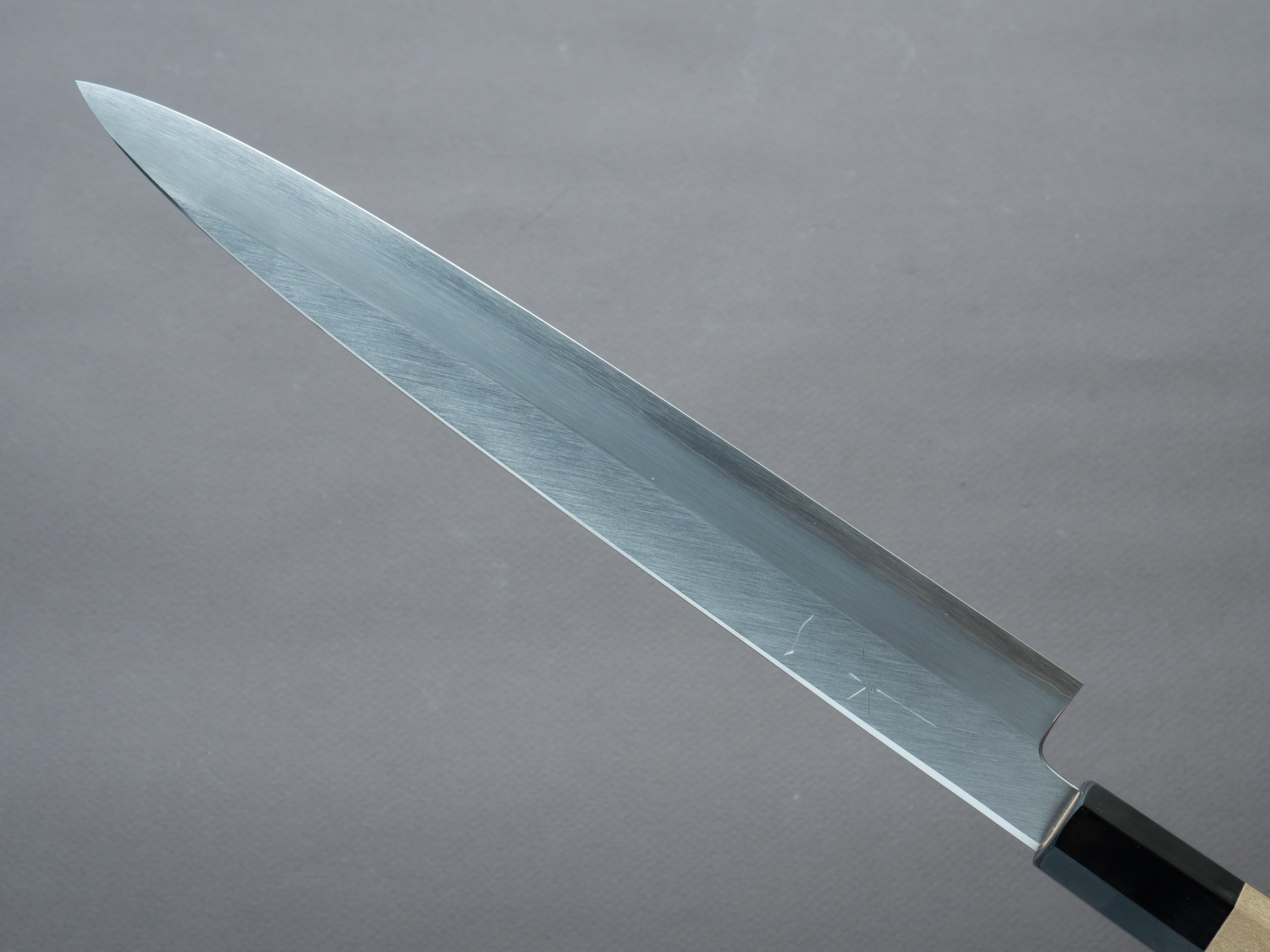 Hitohira - Kikuchiyo - Mosuke - Silver #3 - 240mm Yanagiba - Ho Wood Handle (Saya) - Image 4