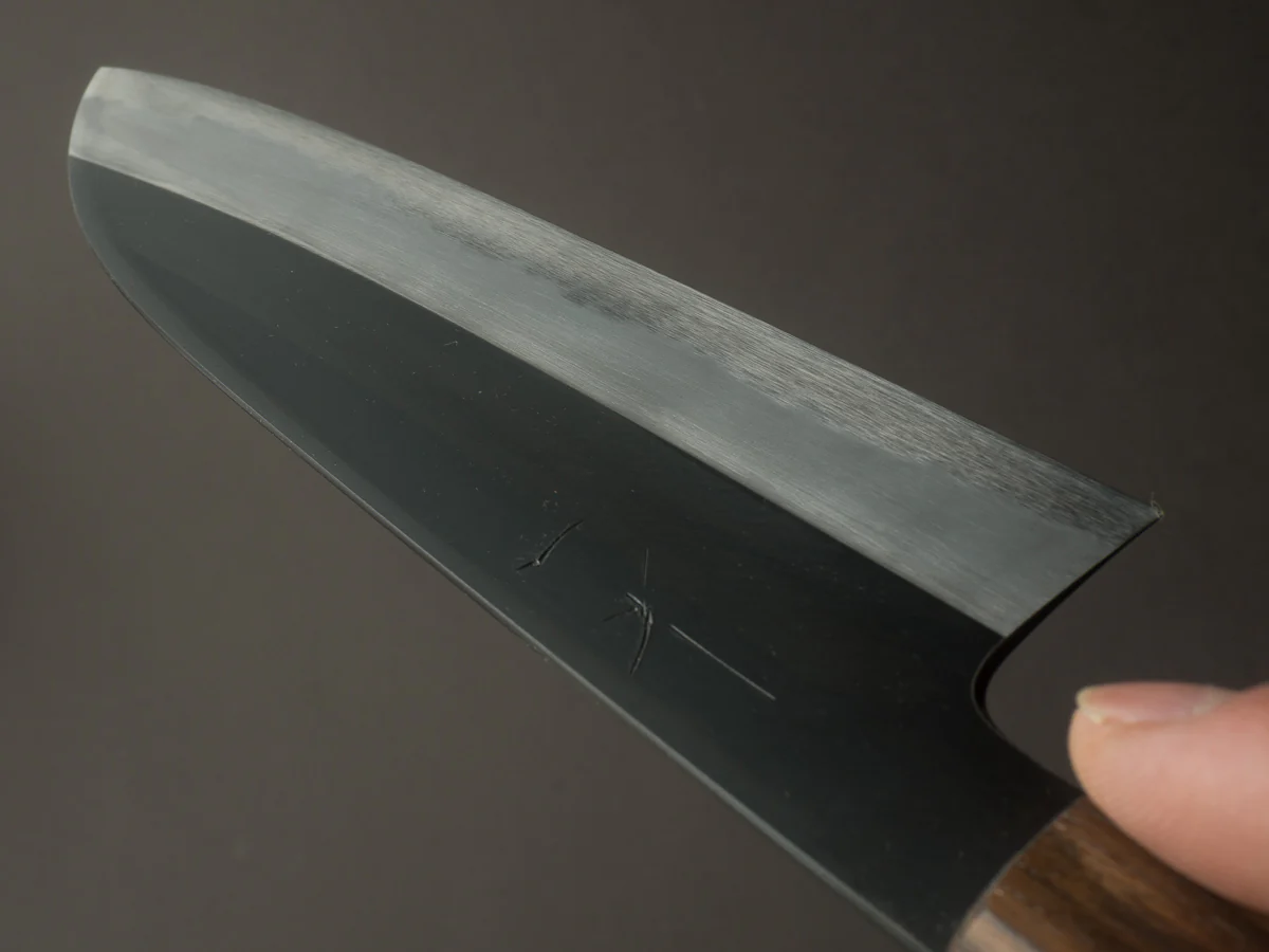 Hitohira - Kikuchiyo x Kyuzo - White #2 - Kurouchi - 180mm Santoku - Cherry Handle - Image 11